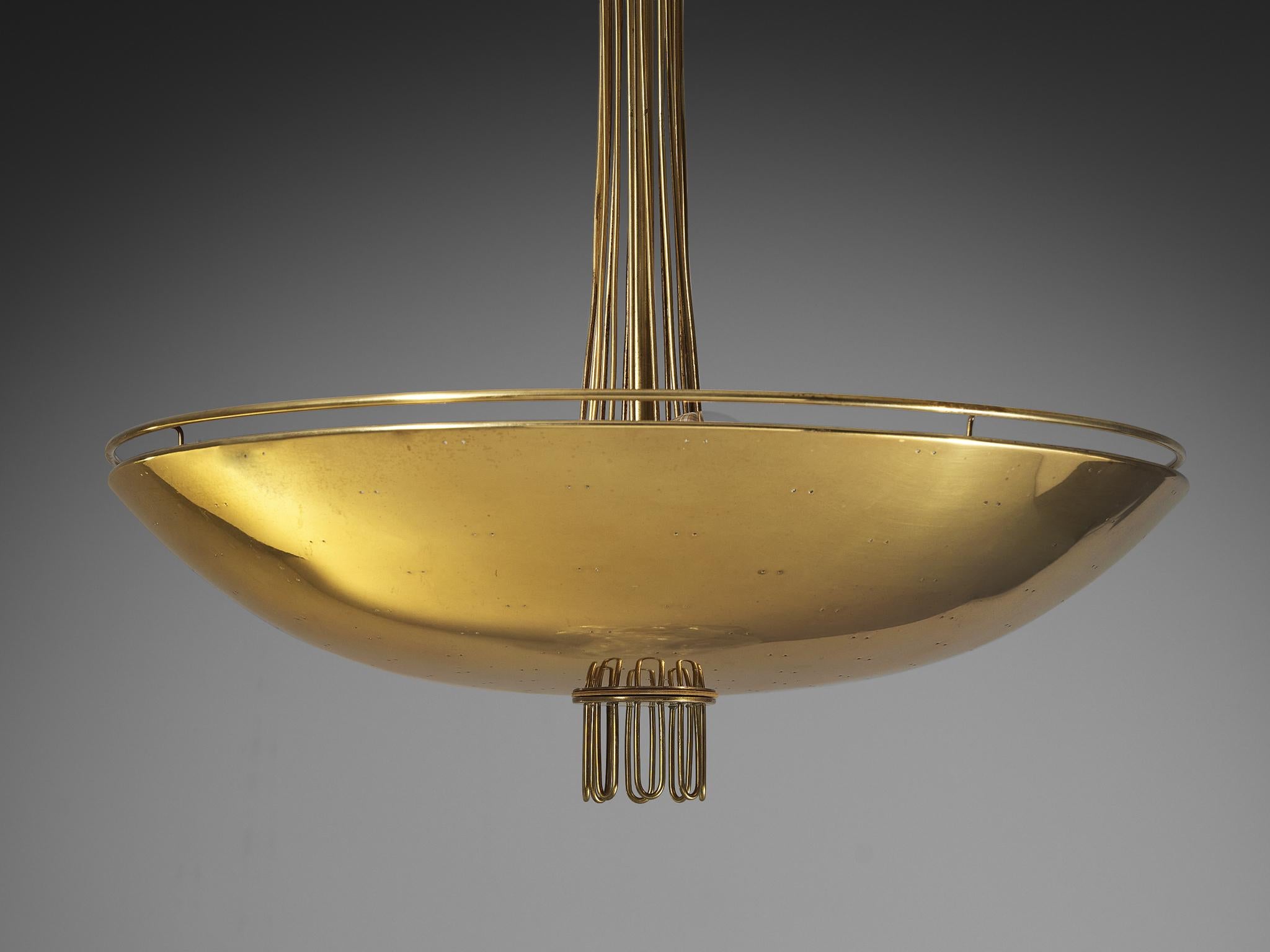 Paavo Tynell for Idman Chandelier in Brass  In Good Condition For Sale In Waalwijk, NL