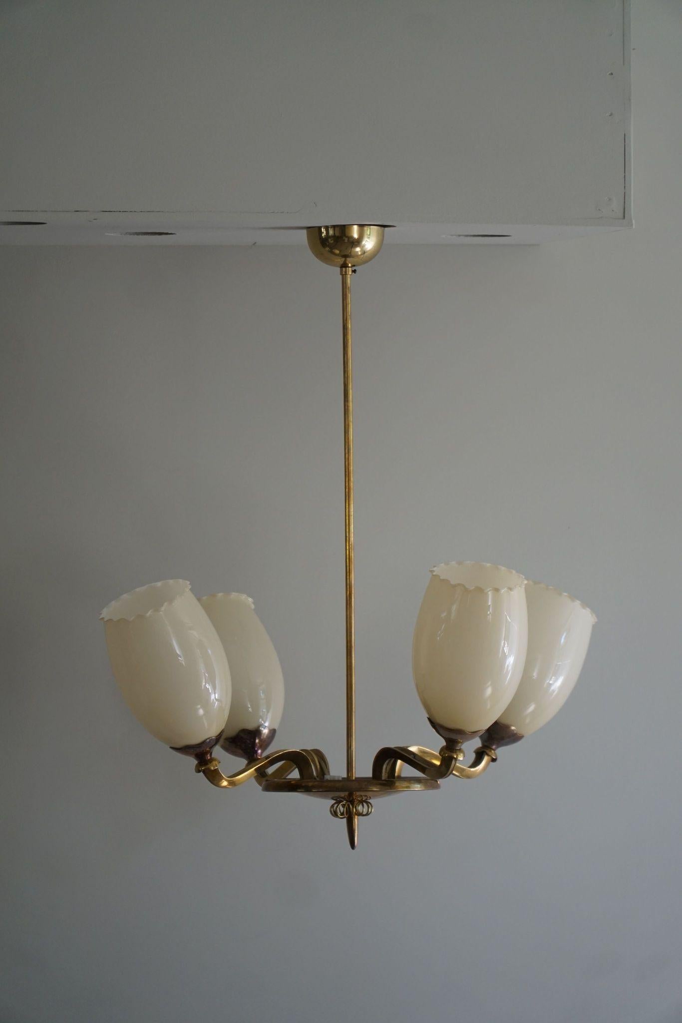 Art Deco Paavo Tynell for Idman OY, Chandelier in Brass & Glass, 1382/4, Finland, 1940s