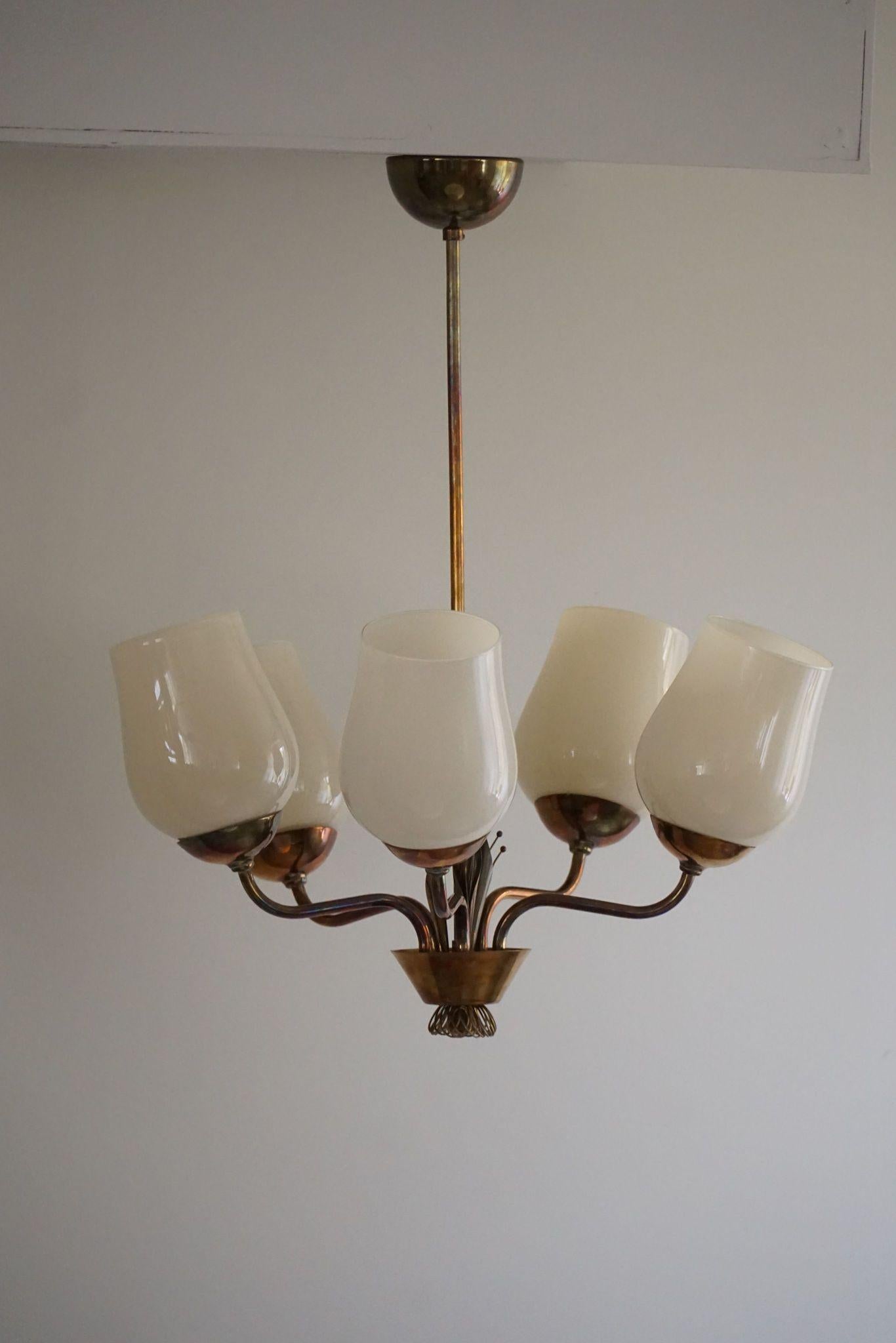Finnish Paavo Tynell for Idman OY, Chandelier in Brass & Glass, 51145, Finland, 1940s