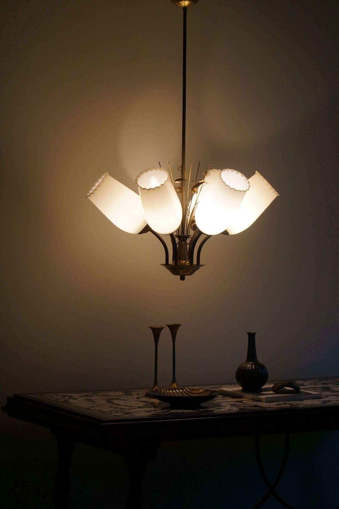 Paavo Tynell for Idman OY, Chandelier in Brass & Glass, Finland, 1940s For Sale 1