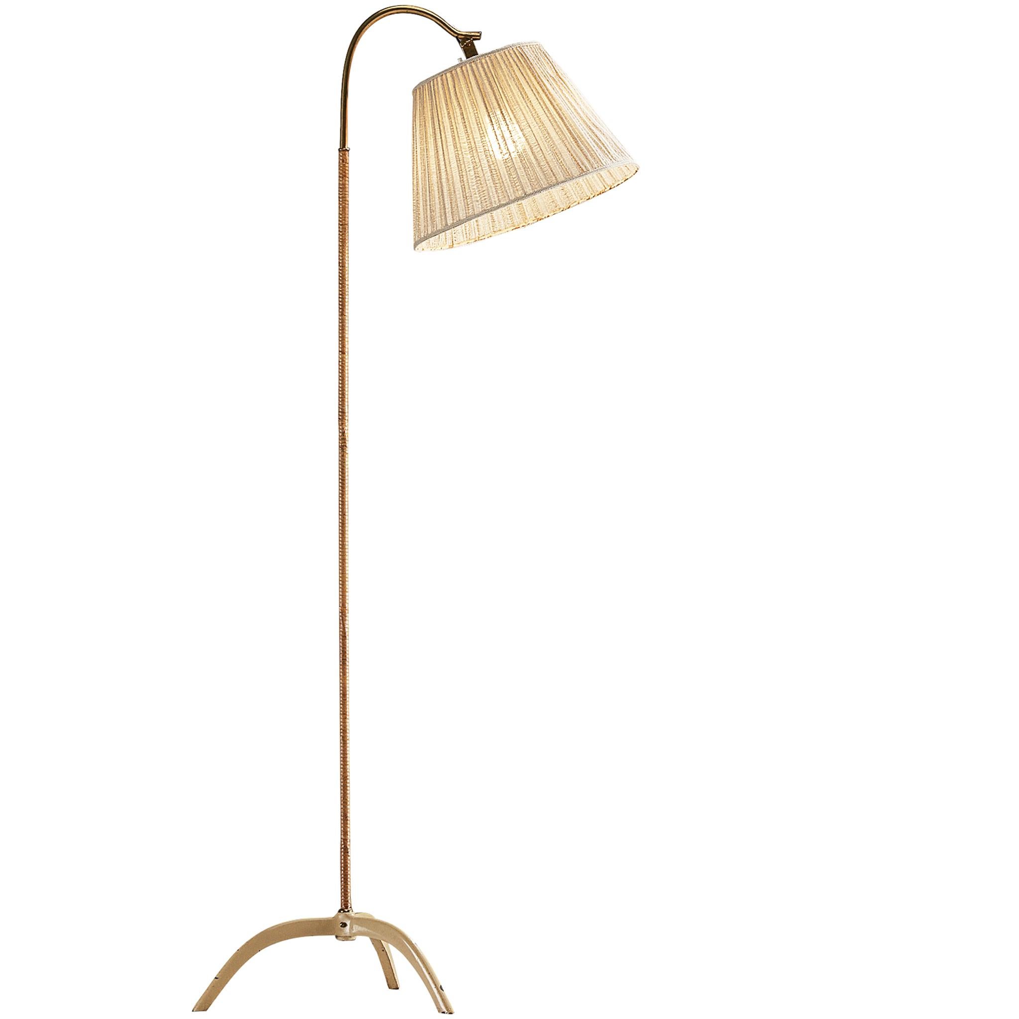 Paavo Tynell for Taito Oy ‘9609’ Floor Lamp in Brass and Cane