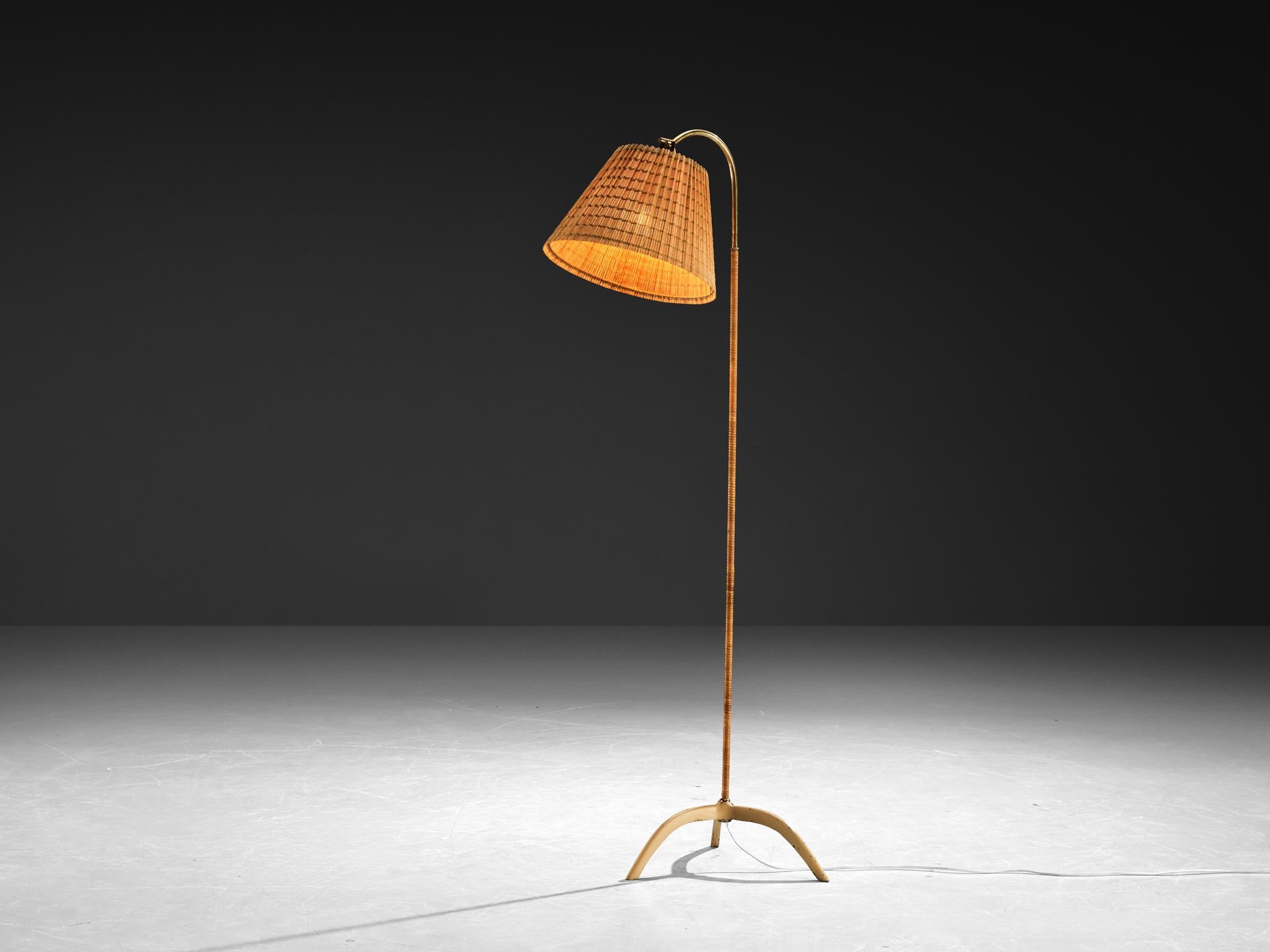 Finnish Paavo Tynell for Taito Oy '9609' Floor Lamp in Cane and Brass For Sale