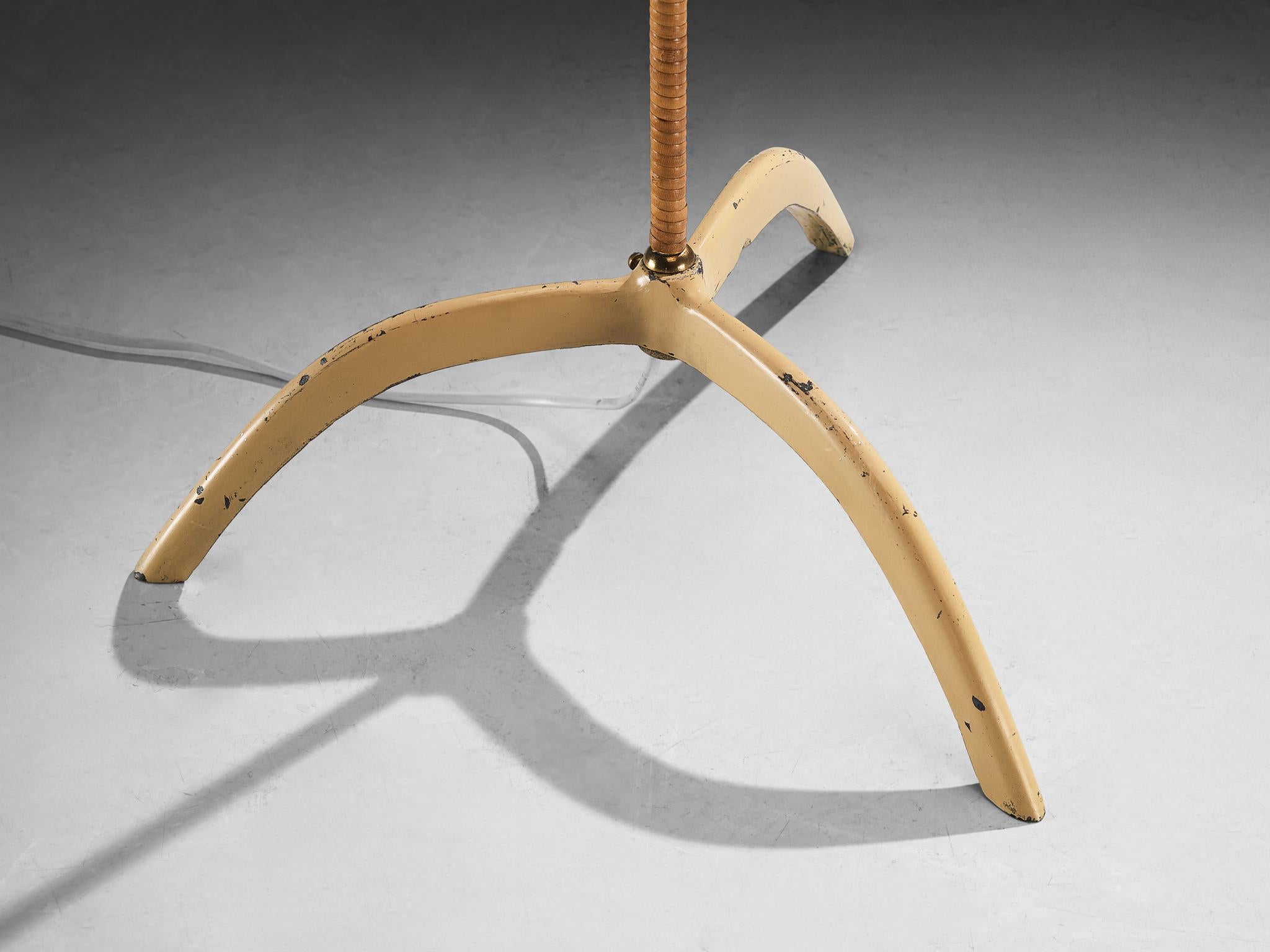 Mid-20th Century Paavo Tynell for Taito Oy '9609' Floor Lamp in Cane and Brass For Sale