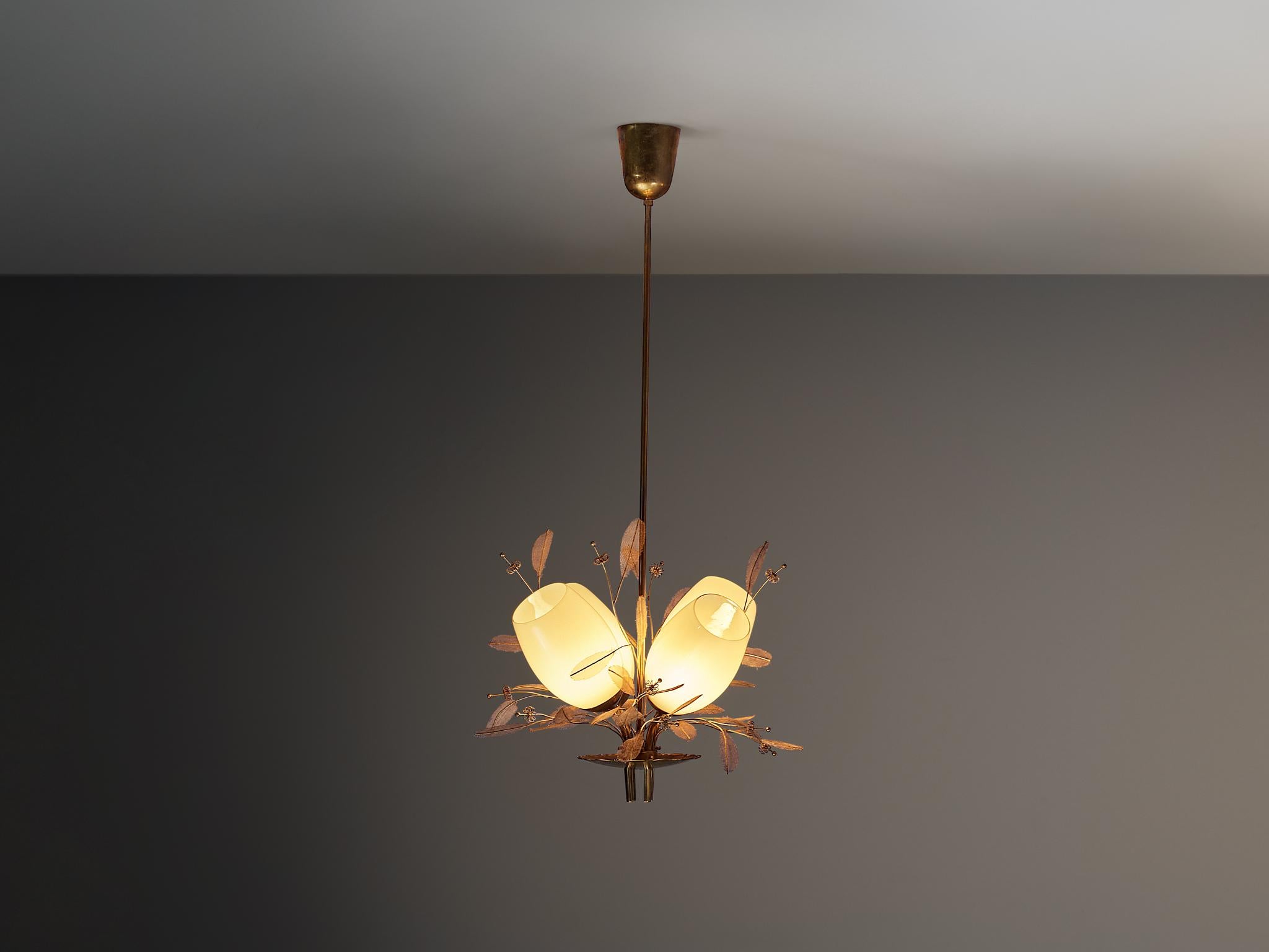 Paavo Tynell for Taito Oy 'Concerto' Chandelier in Brass and Amber Glass For Sale 2