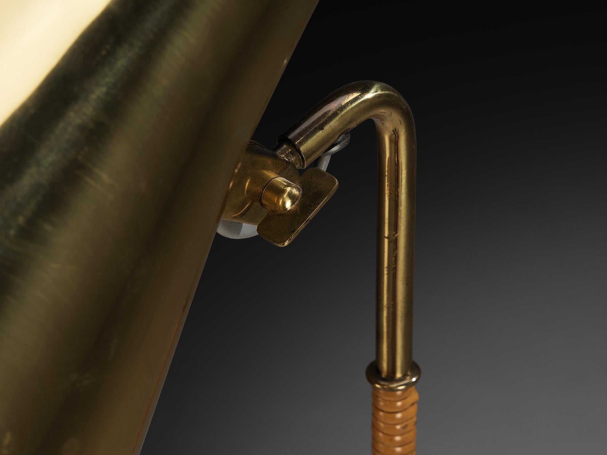 Paavo Tynell for Taito Oy Floor Lamp in Brass and Cane im Angebot 3