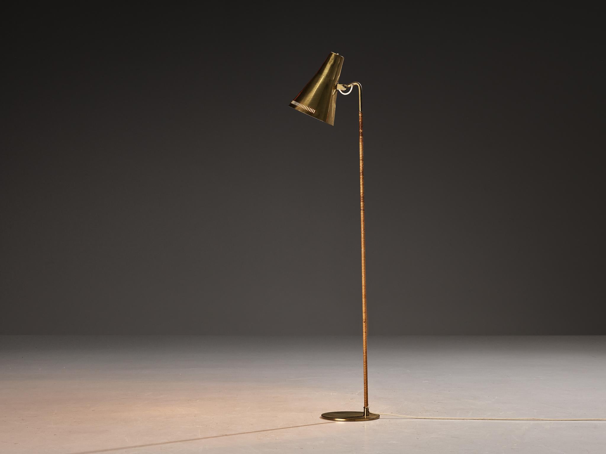 Paavo Tynell for Taito Oy Floor Lamp in Brass and Cane  In Good Condition In Waalwijk, NL