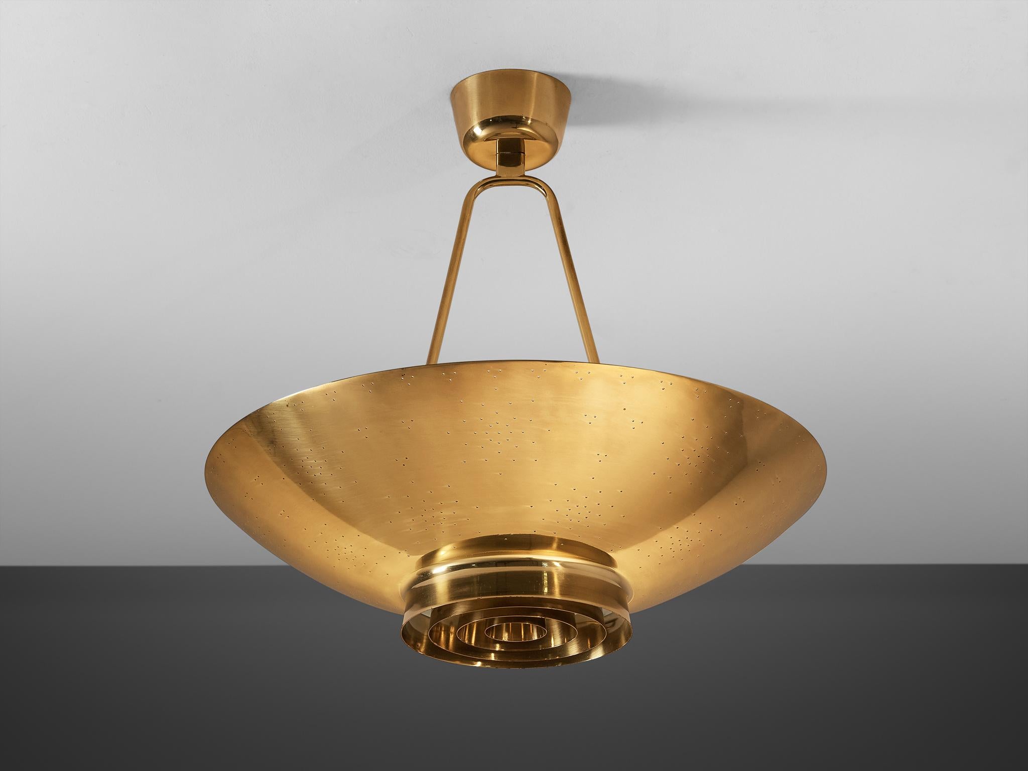Paavo Tynell pour Taito Lampe à suspension Model No '9060' en laiton en vente 1