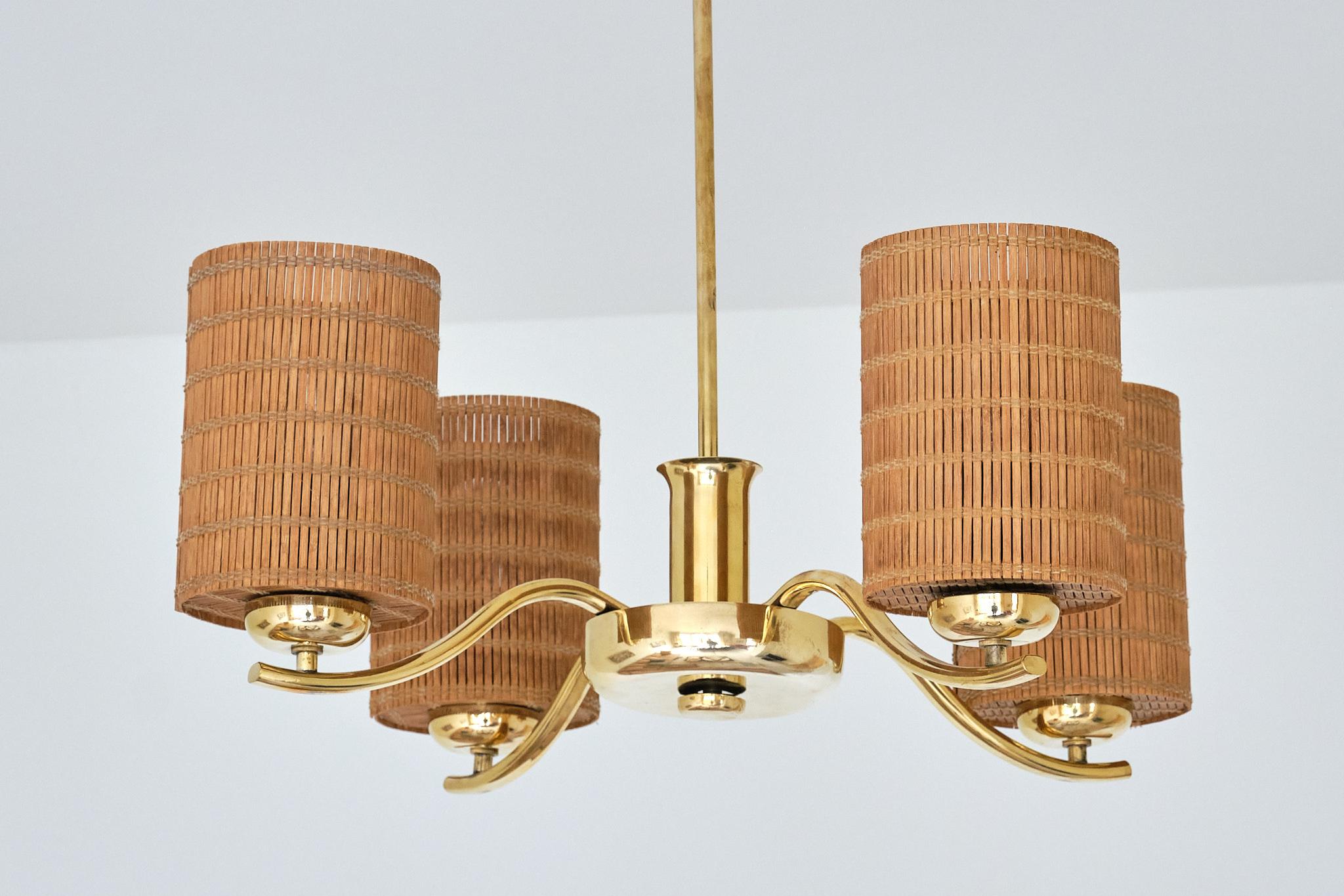 Lampadario a quattro bracci in ottone di Paavo Tynell, modello 1444, Taito Oy, Finlandia, 1930 in vendita 6
