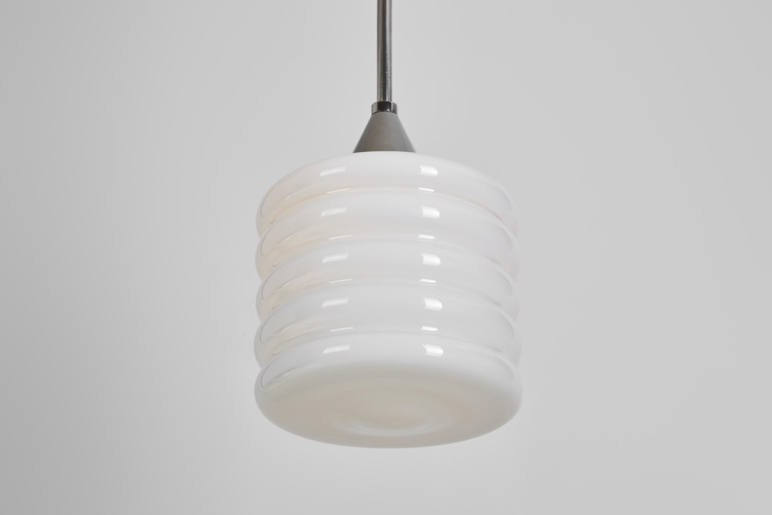 Paavo Tynell Glass Pendant Light Manufactured by Taito Oy, Finland 1930s For Sale 6