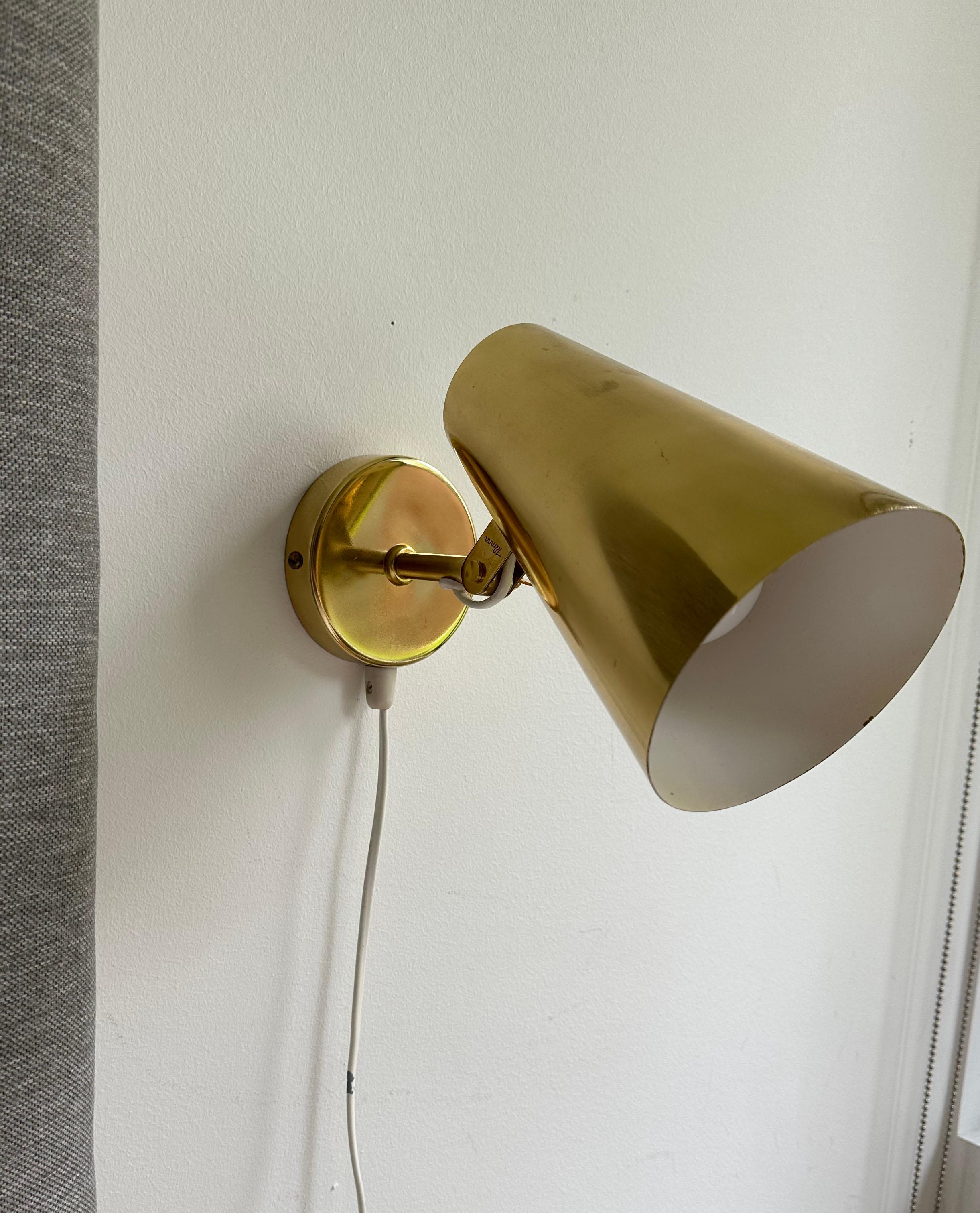 Paavo Tynell & Idman Brass Wall Lamp, Finland 1950s For Sale 2