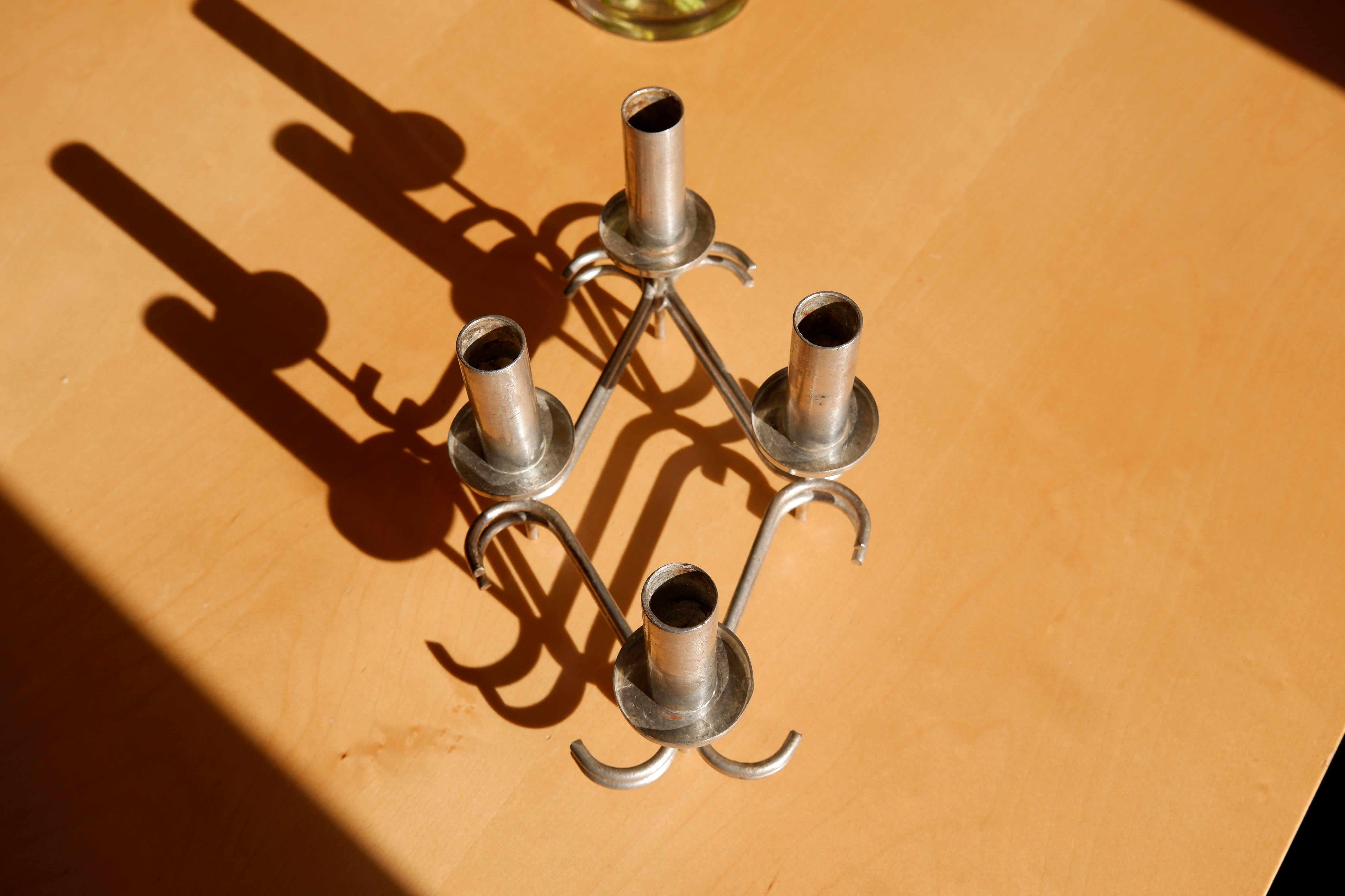 Paavo Tynell Massive Candelabre, Nickel Brass, circa 1960 In Fair Condition For Sale In Hägersten-Liljeholmen, Stockholms län