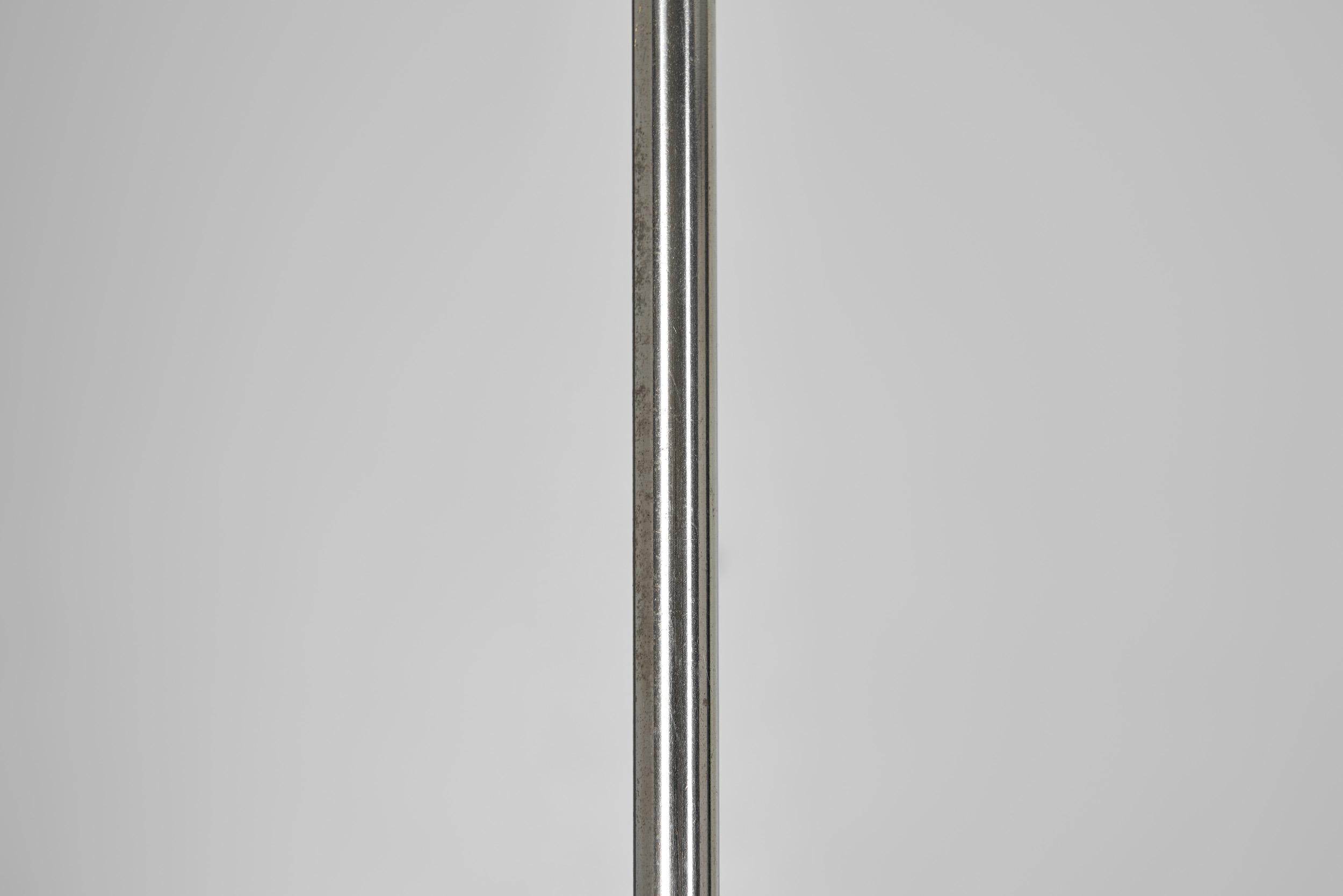 Paavo Tynell Modelo 