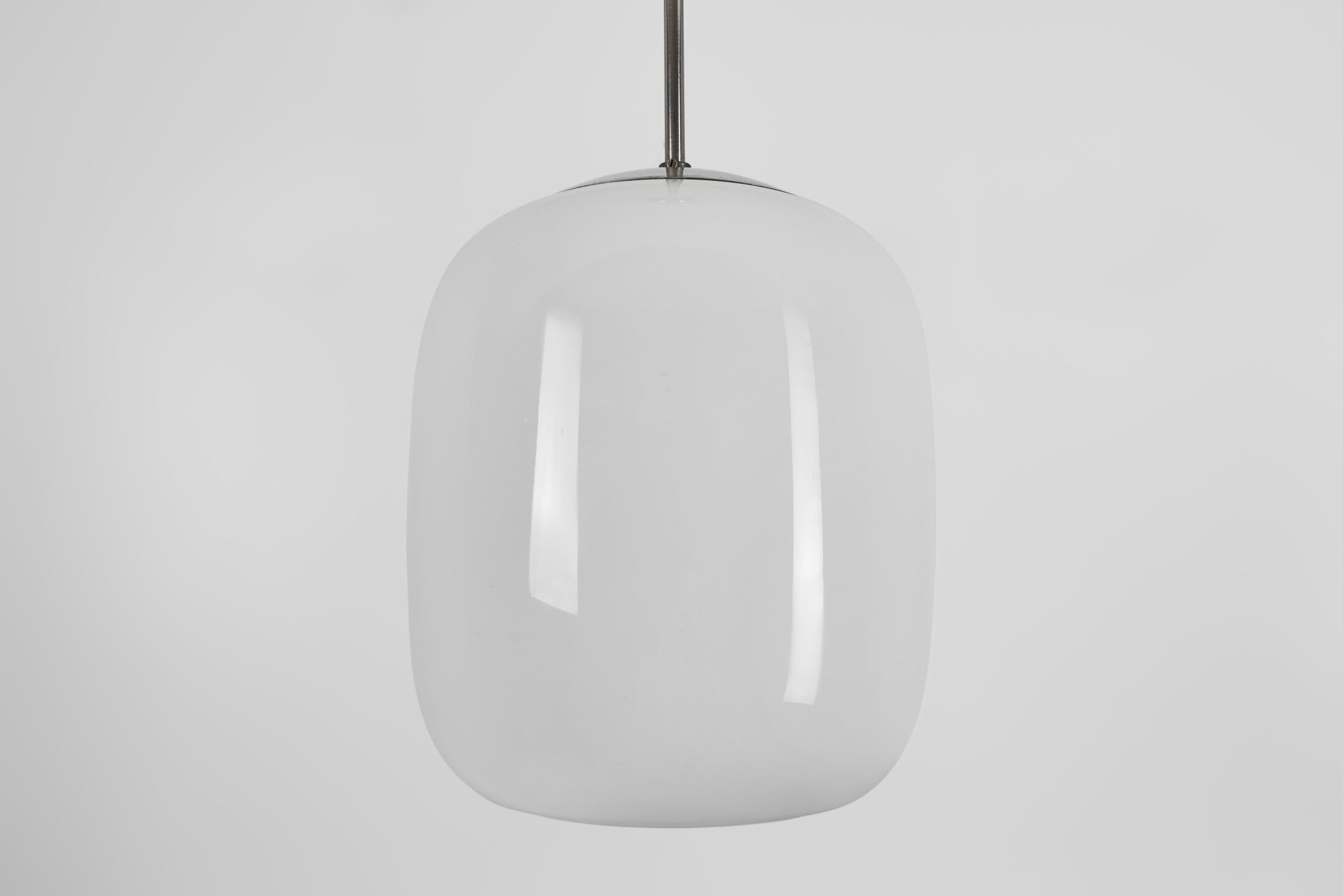 Paavo Tynell Modelo 