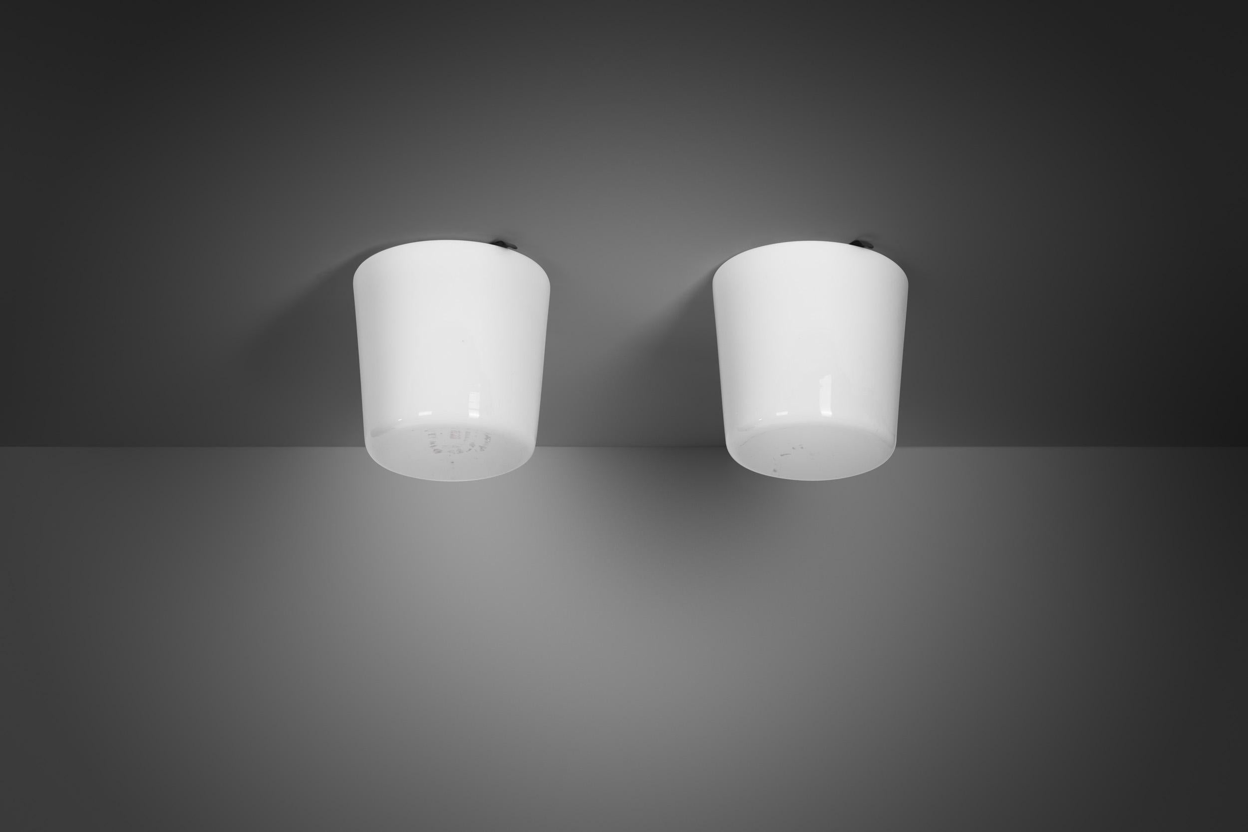 Aluminium Paavo Tynell Model No 2040