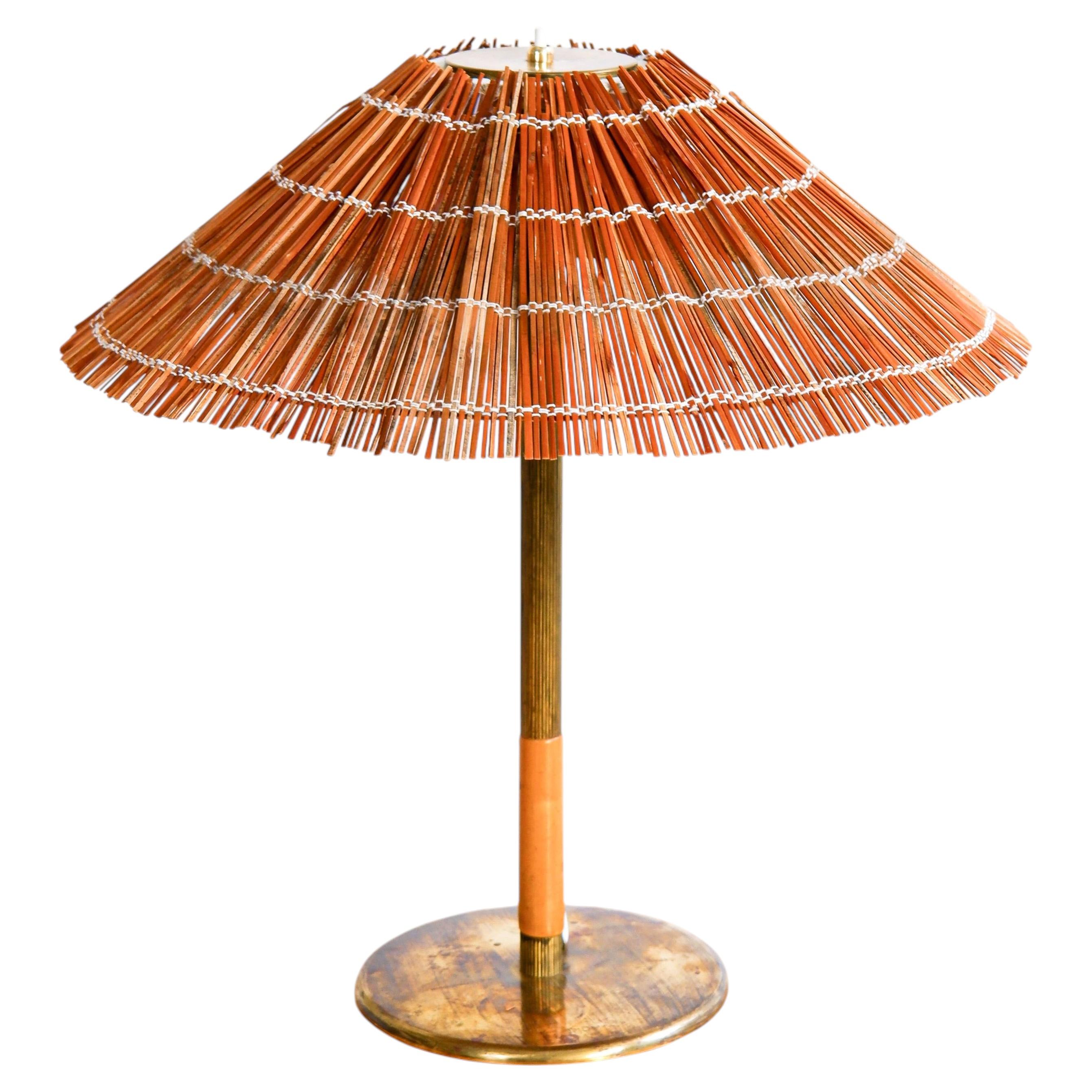 Paavo Tynell model 5068 for Taito circa 1940, Brass & wood straw.