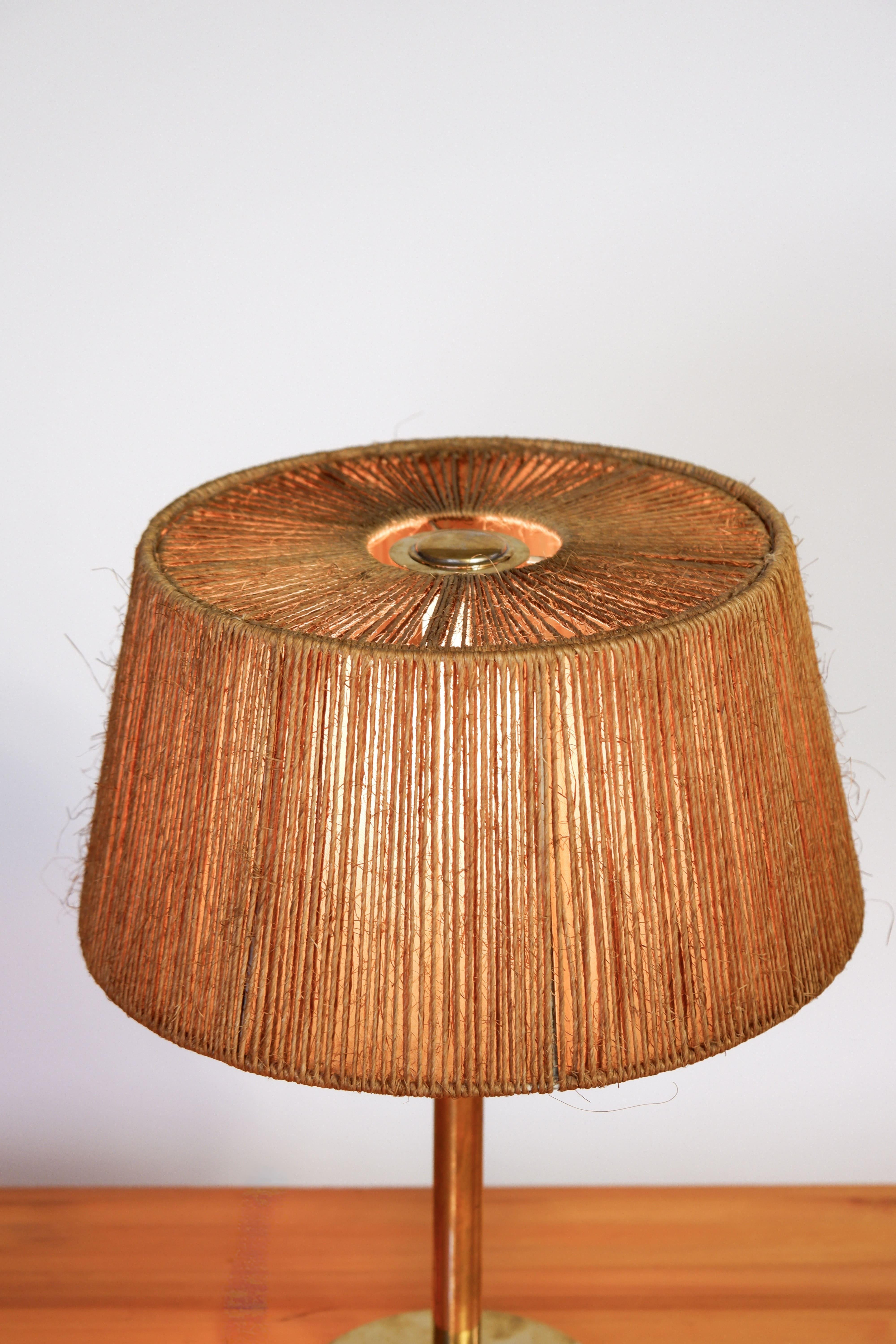 Paavo Tynell Modell 5144 für Taito um 1940. im Angebot 1