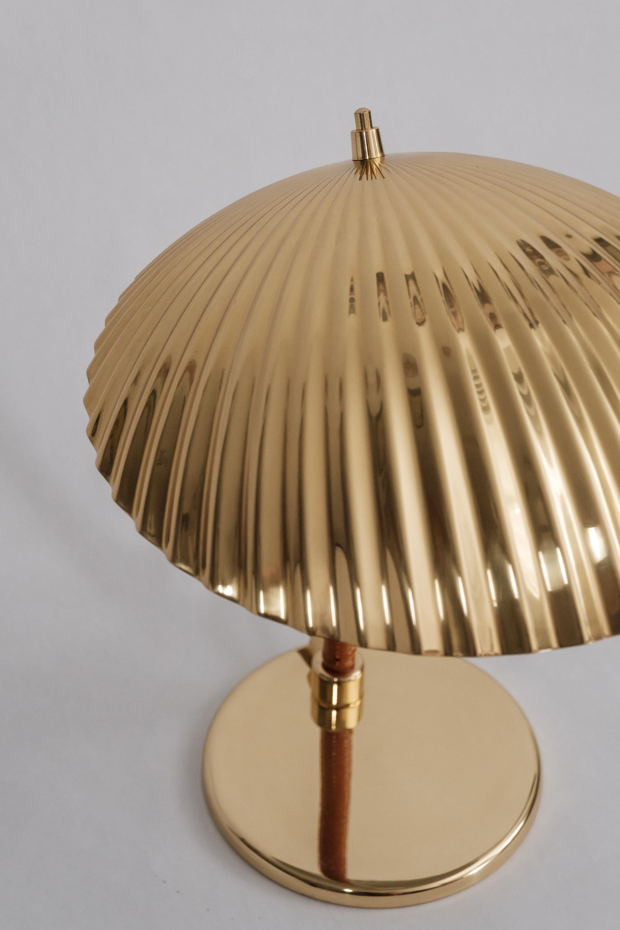 Paavo Tynell Model 5321 Brass and Rattan Table Lamp For Sale 5