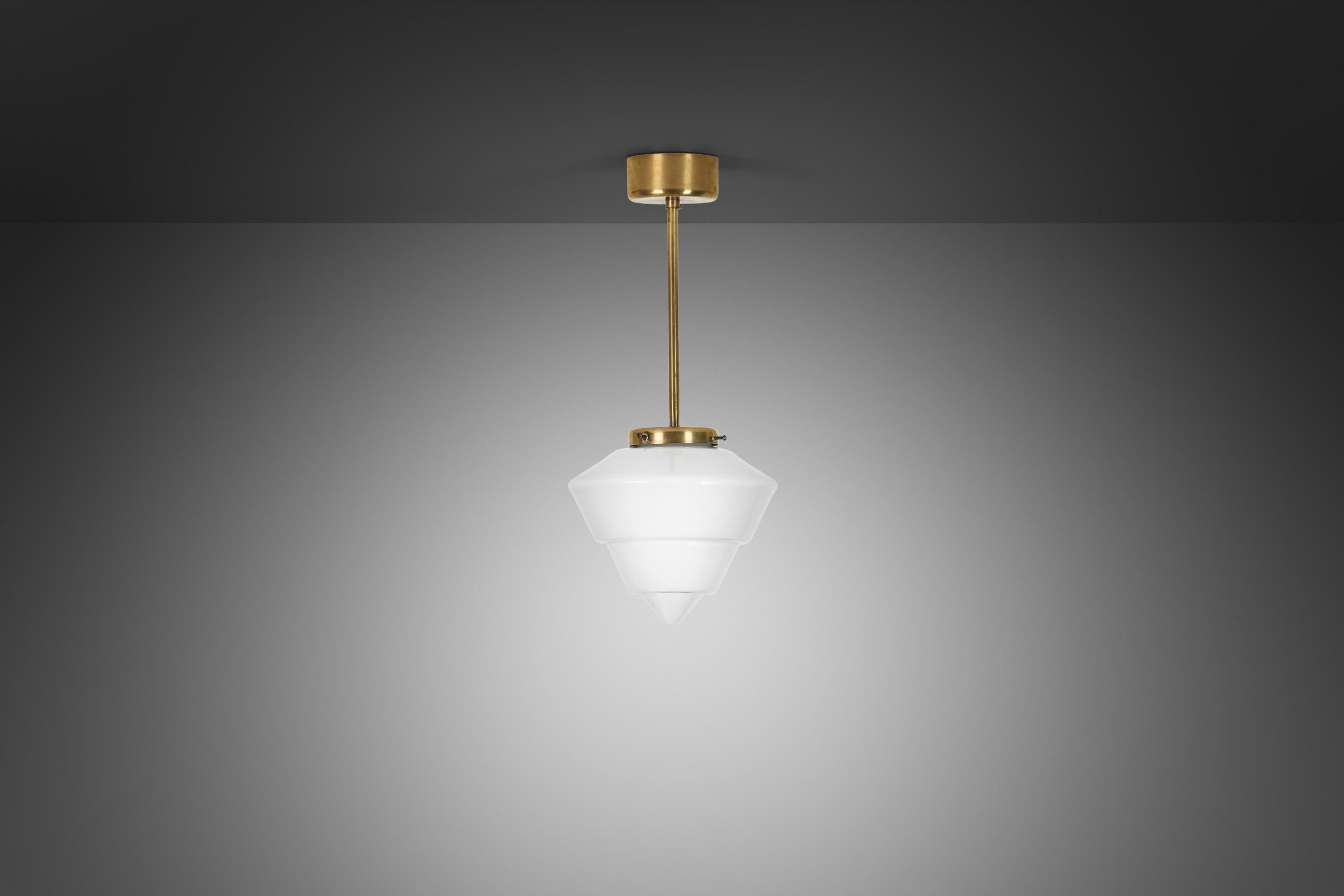 Paavo Tynell Modelo 