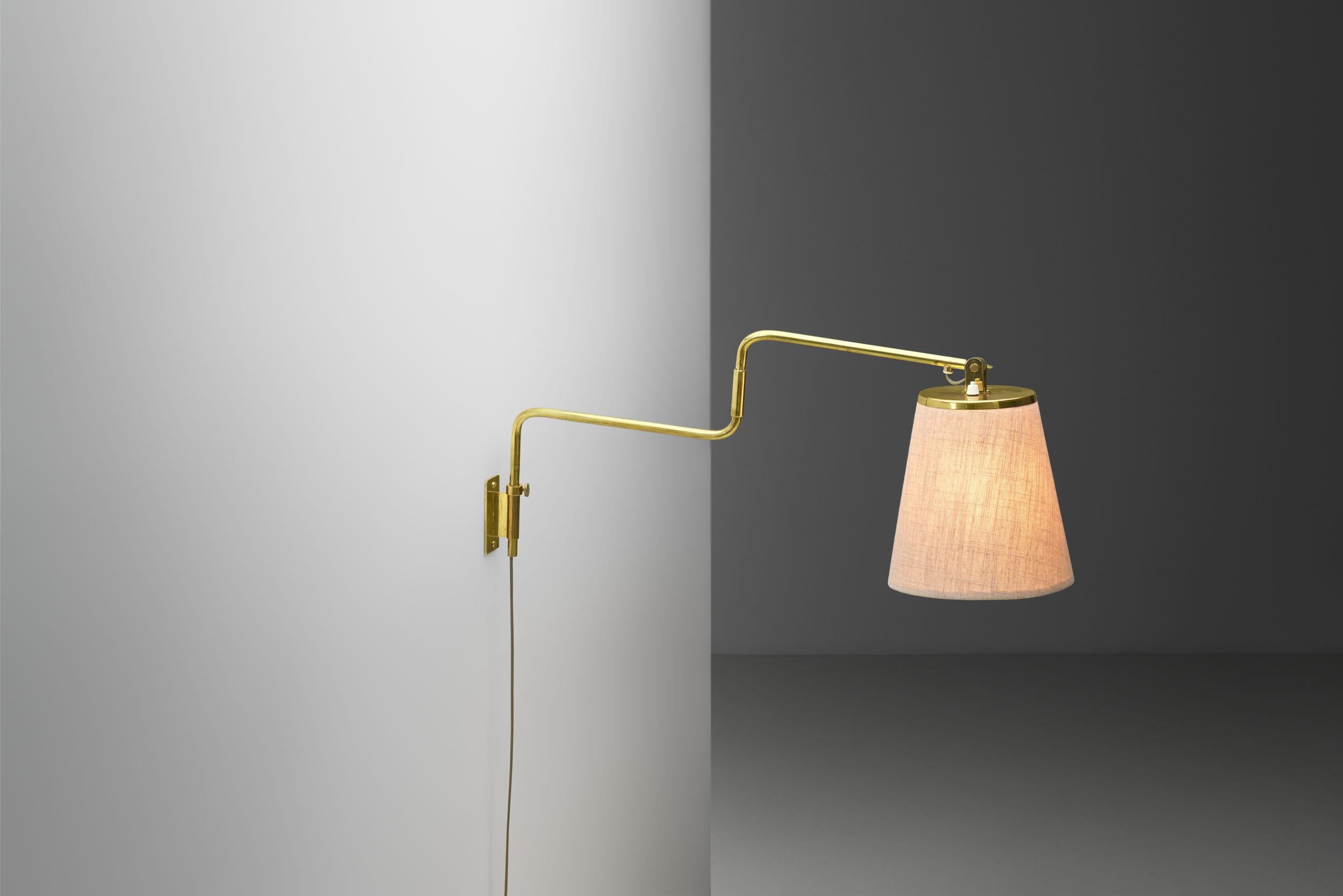 Mid-Century Modern Paavo Tynell Model “9414” Brass Wall Light for Taito Oy, Finland, 1950s