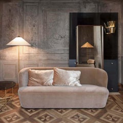 Lampada da terra in ottone e rattan Paavo Tynell modello '9602' con paralume in tela per Gubi