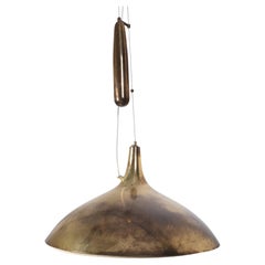 Lampada a sospensione con contrappeso in ottone modello A1965 di Paavo Tynell, Taito, anni '50