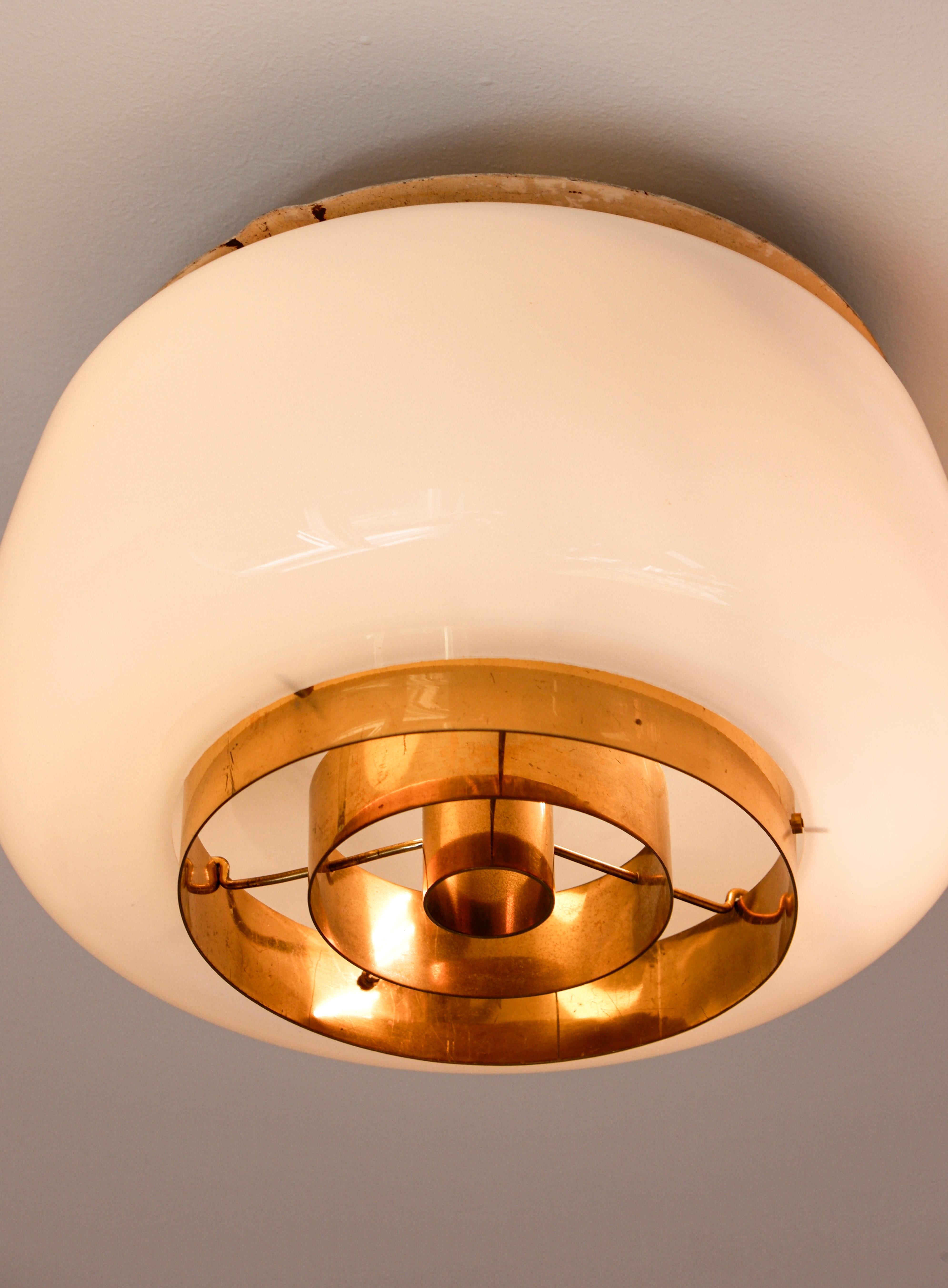 Paavo Tynell model H2-70 for Idman, Opal glass & brass, 1955. 4