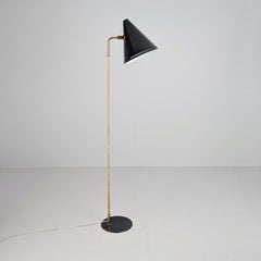 Paavo Tynell Nun's Hat Floor Lamp in Black, Brass and Rattan, Idman 1950s