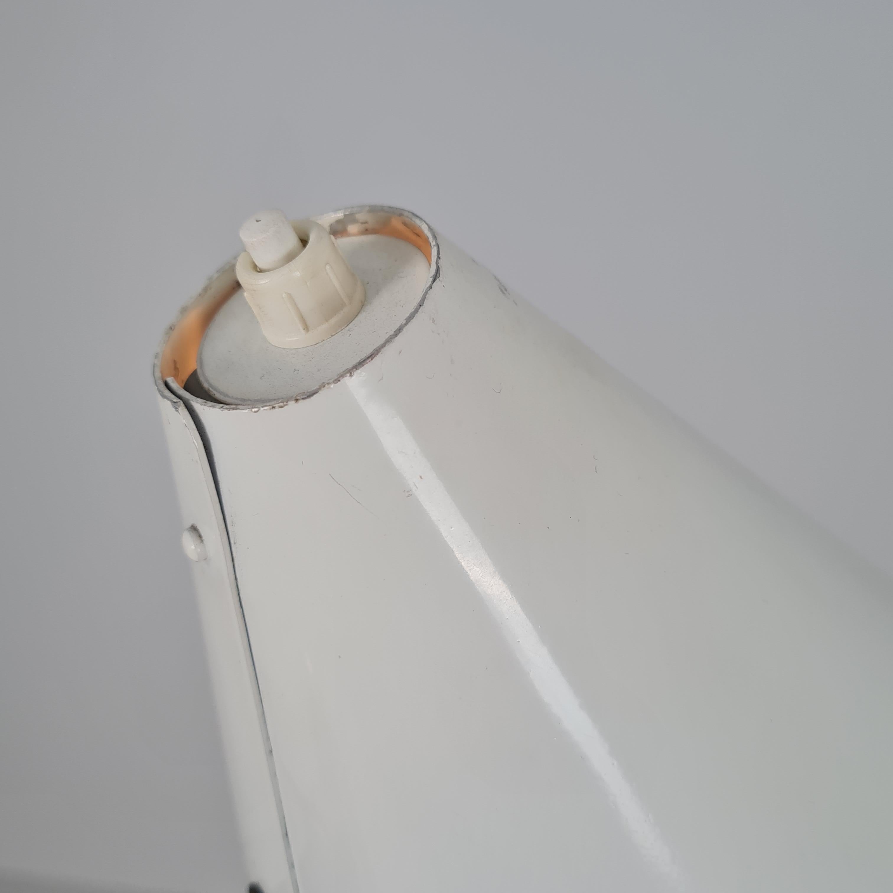 Stehlampe „Nun's Hat“ von Paavo Tynell, Modell K10-10 in Weiß und Rattan, Idman, 1950er Jahre im Angebot 9