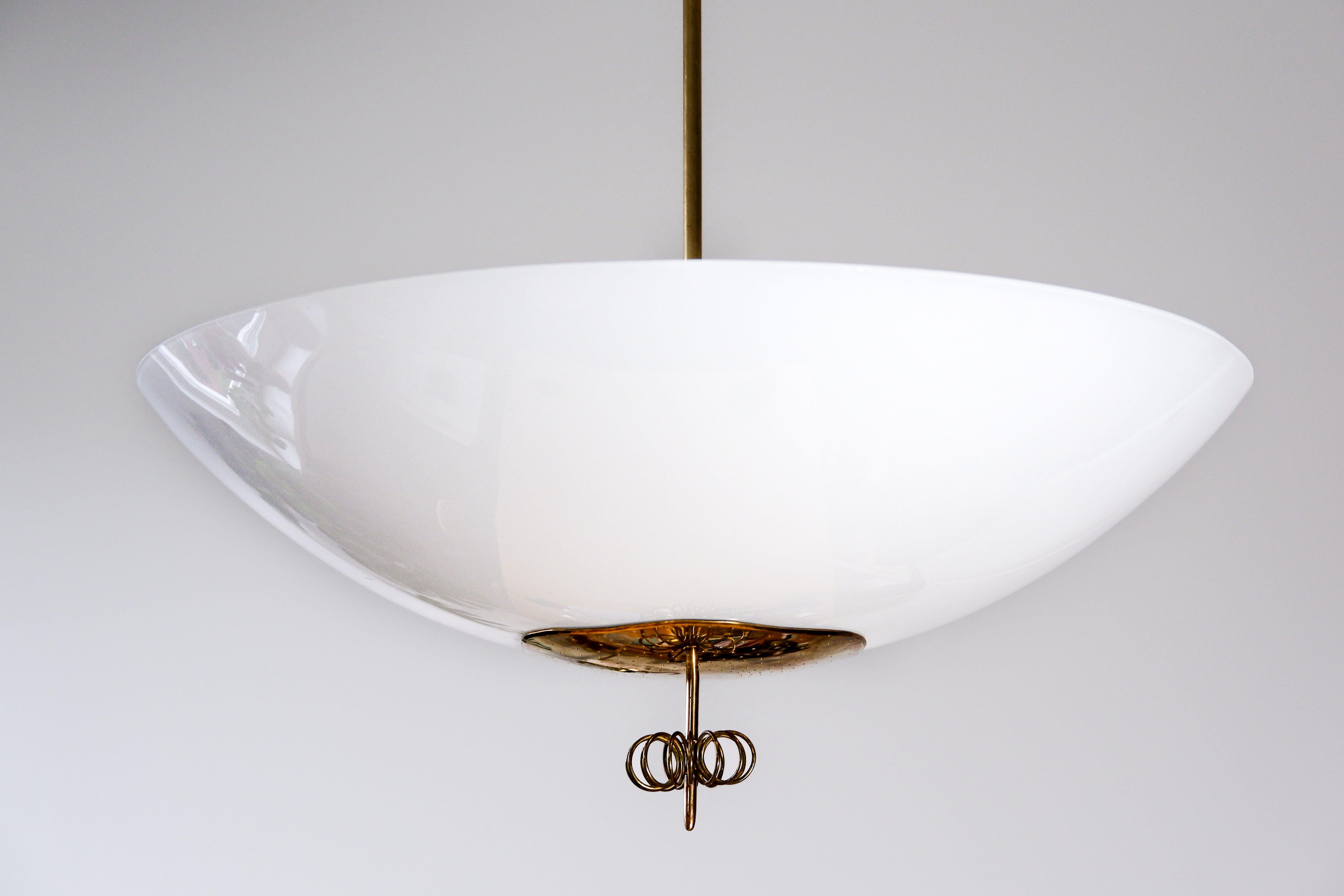Paavo Tynell, oversized chandelier circa 1940, Opal & brass. For Sale 2