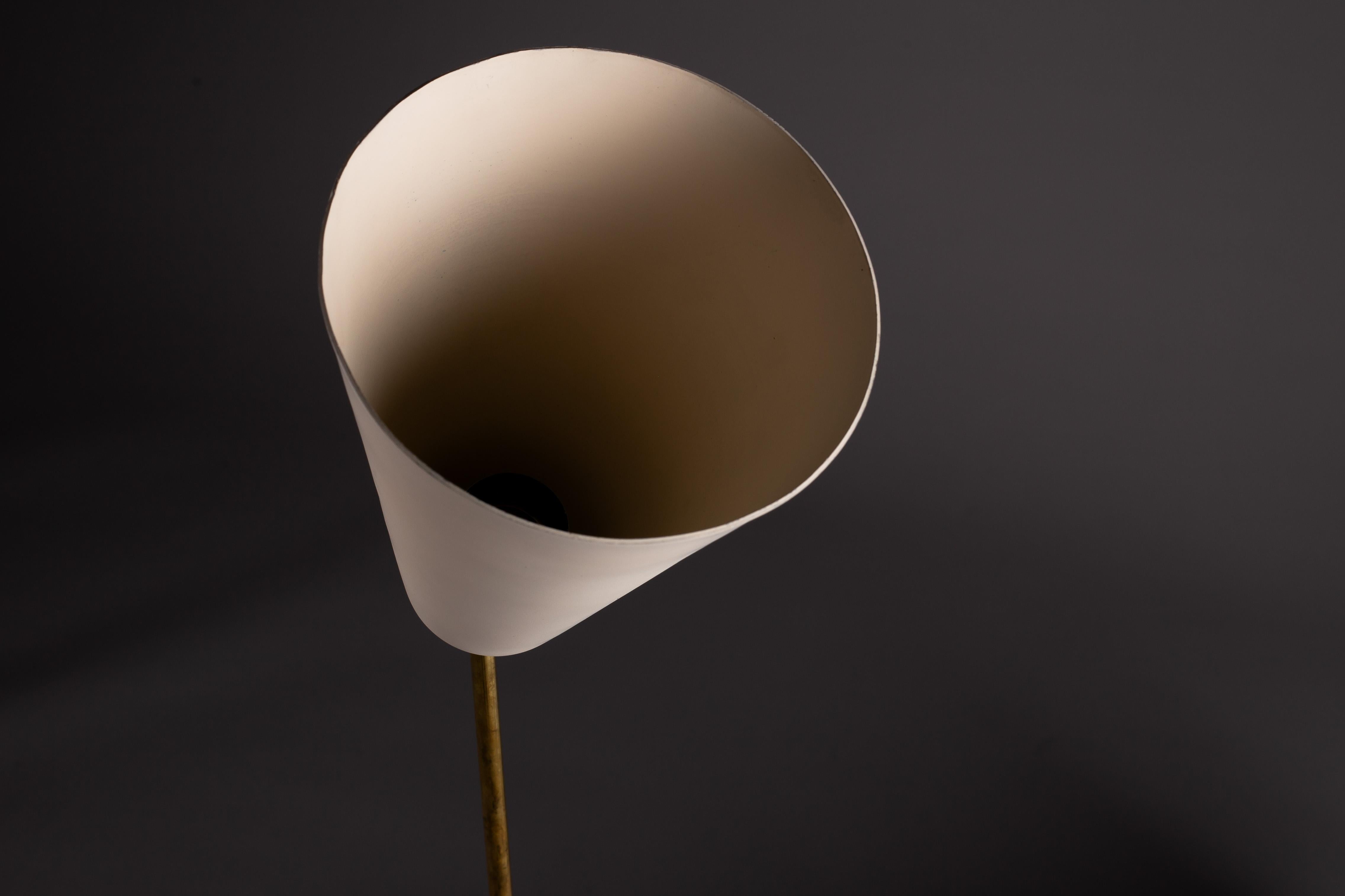 Aluminium Paavo Tynell, pair of 1950s ceiling/wall lamps, Idman Oy en vente