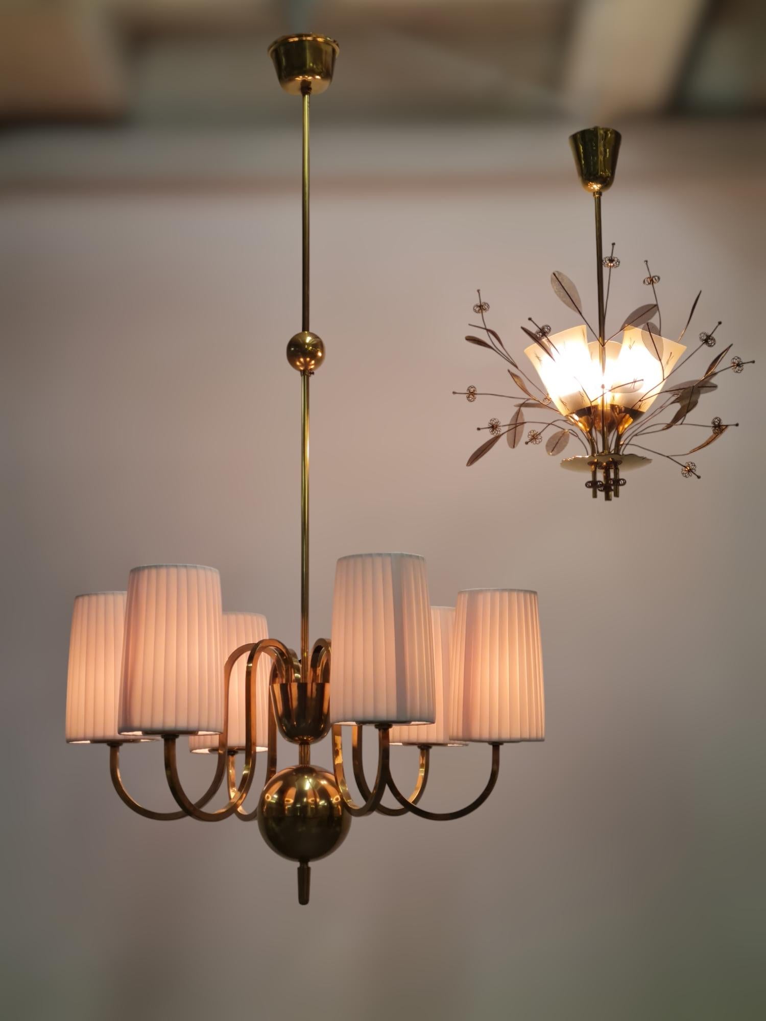 Coppia di lampadari in ottone e tessuto su commissione di Paavo Tynell, Taito 1940 in vendita 4