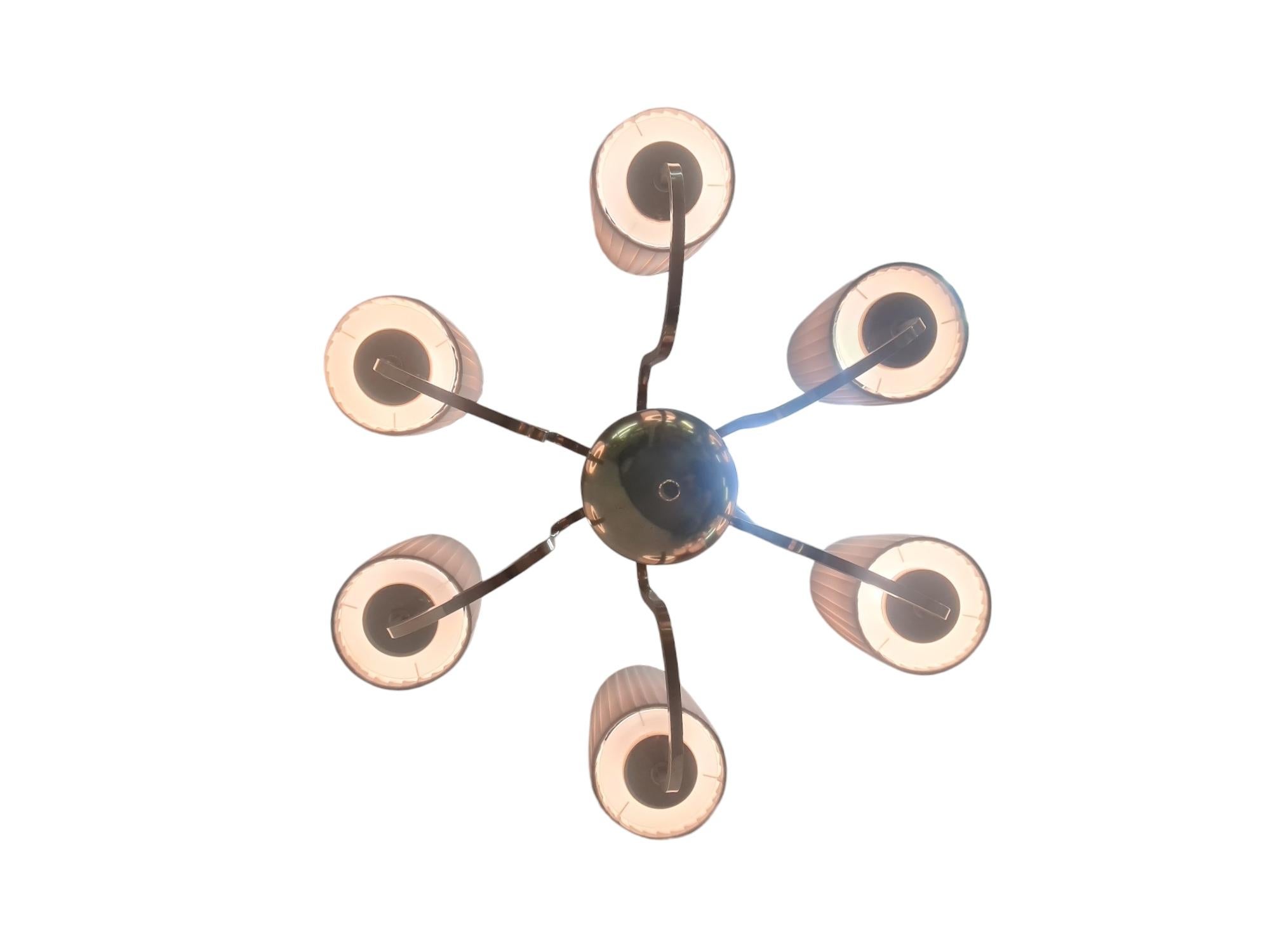 Coppia di lampadari in ottone e tessuto su commissione di Paavo Tynell, Taito 1940 in vendita 2