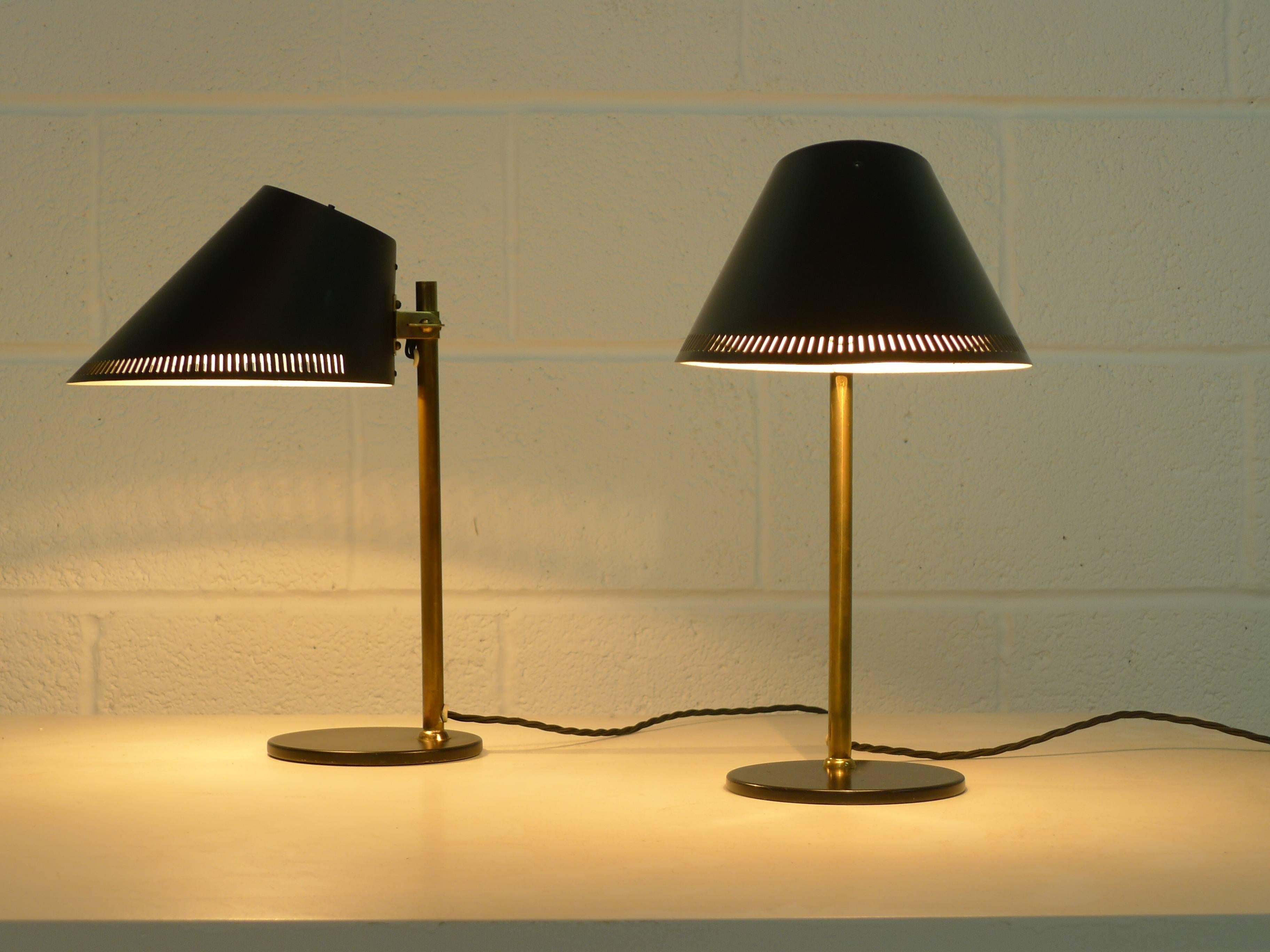 Paavo Tynell, Pair of Desk Lamps with Black Enamel Shades, Idman Production 3