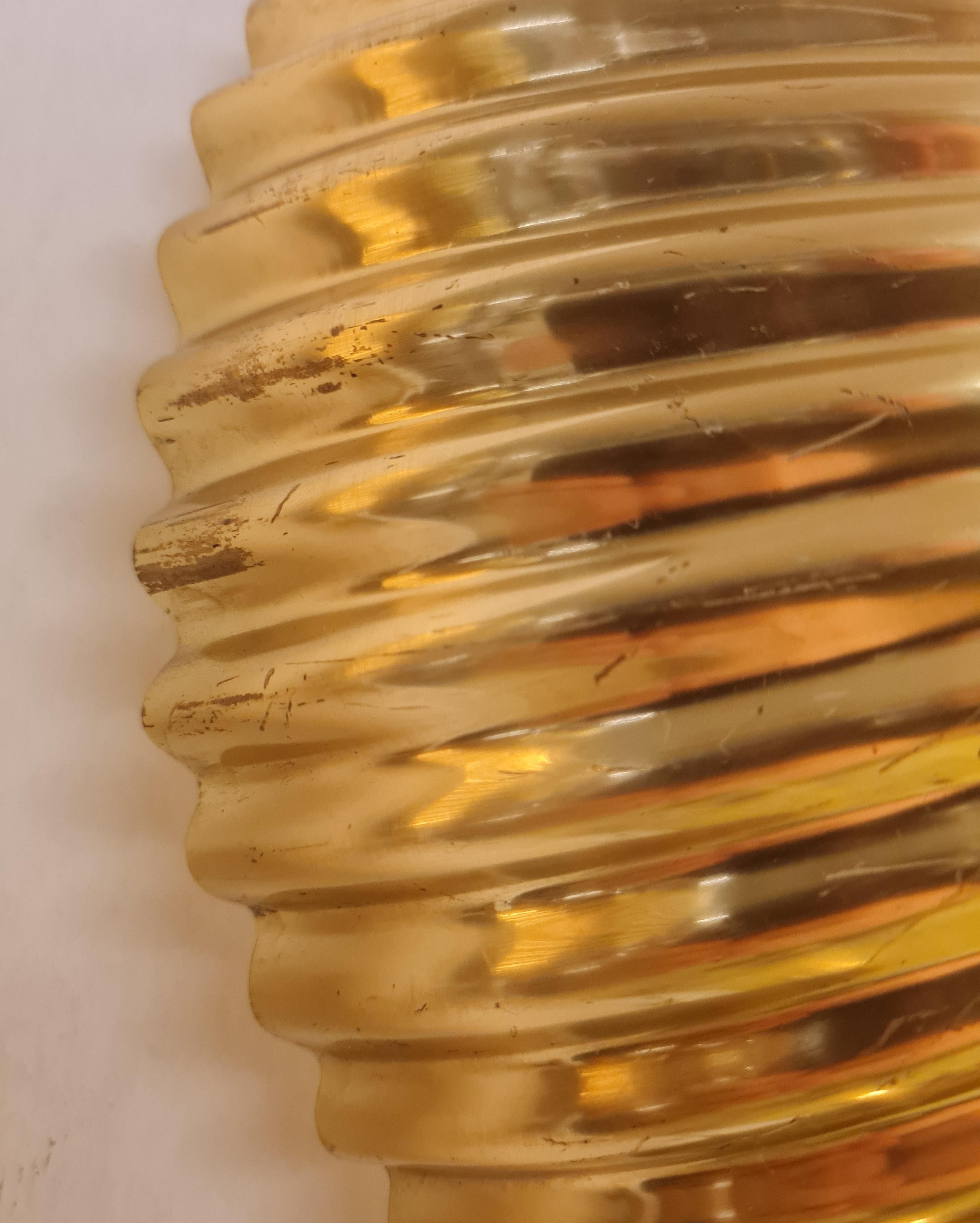 Paavo Tynell Pair of Large Seashell Wall Scones in Full Brass, Taito 1950s in vendita 2