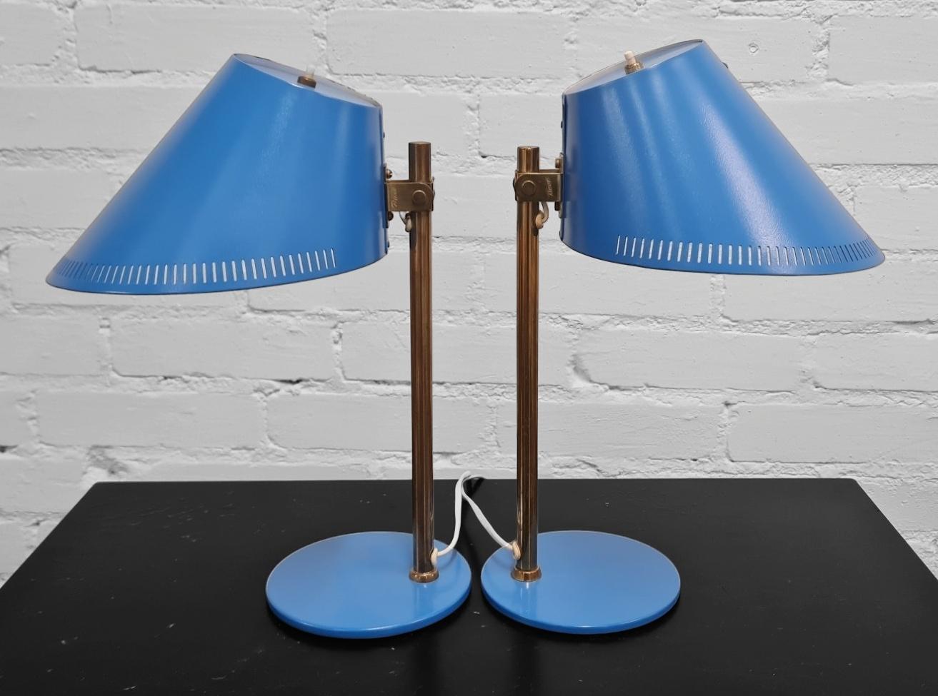 Paavo Tynell Pair of Table Lamps Model 9227 in Blue, Idman For Sale 1