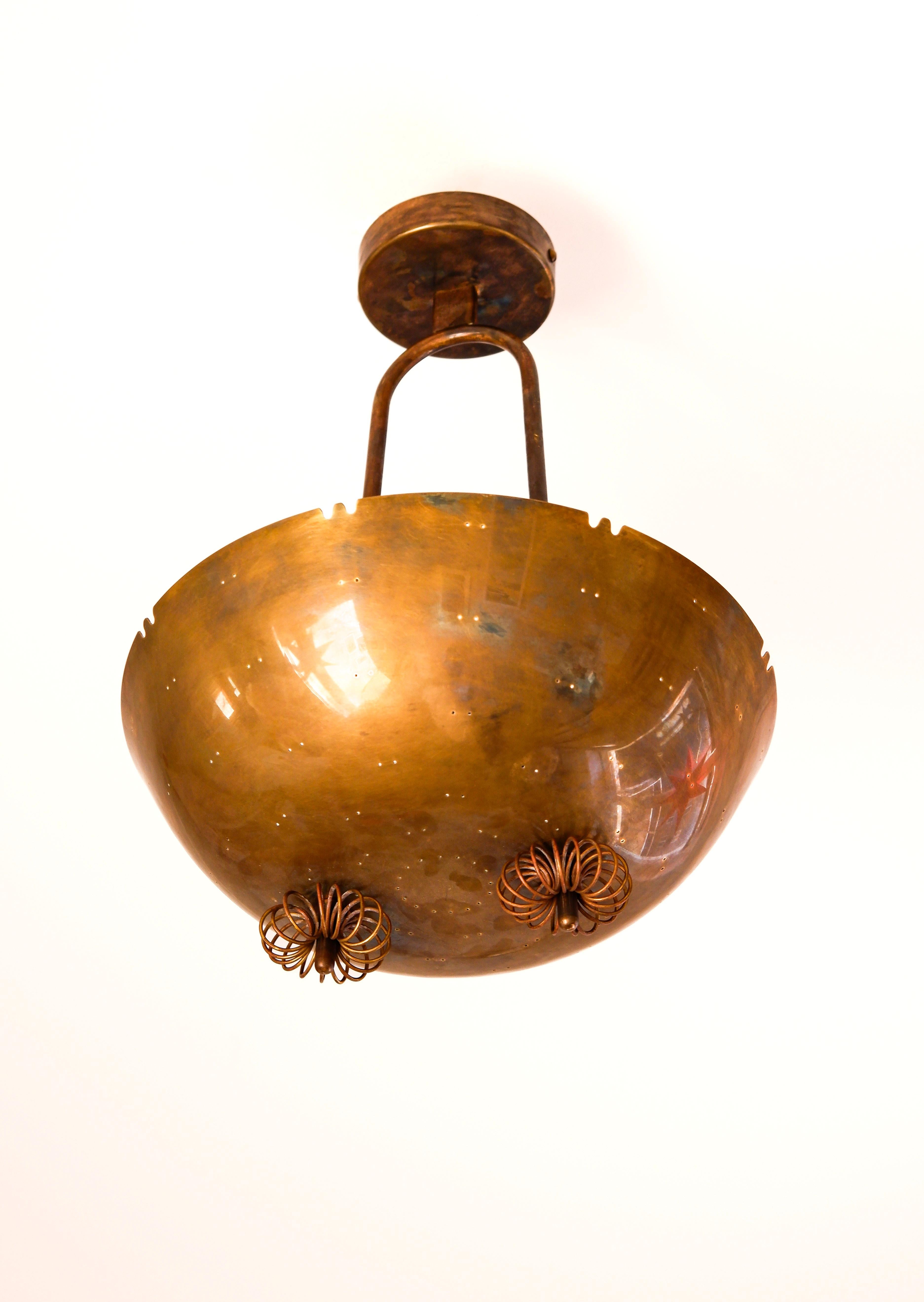 Lampada a sospensione Paavo Tynell, ottone, 1950 circa, CIRCA. in vendita 1