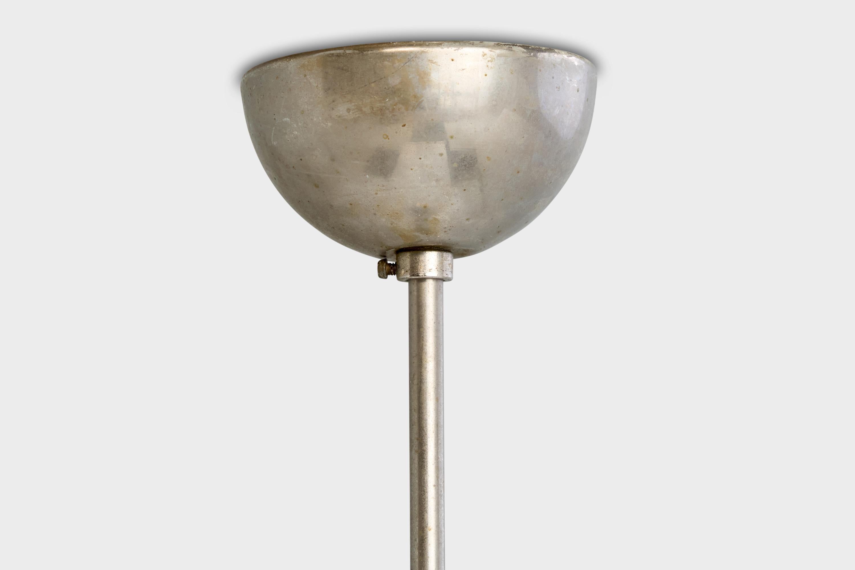 Paavo Tynell, Lampada a sospensione, nichel, vetro, Finlandia, anni '30 in vendita 2