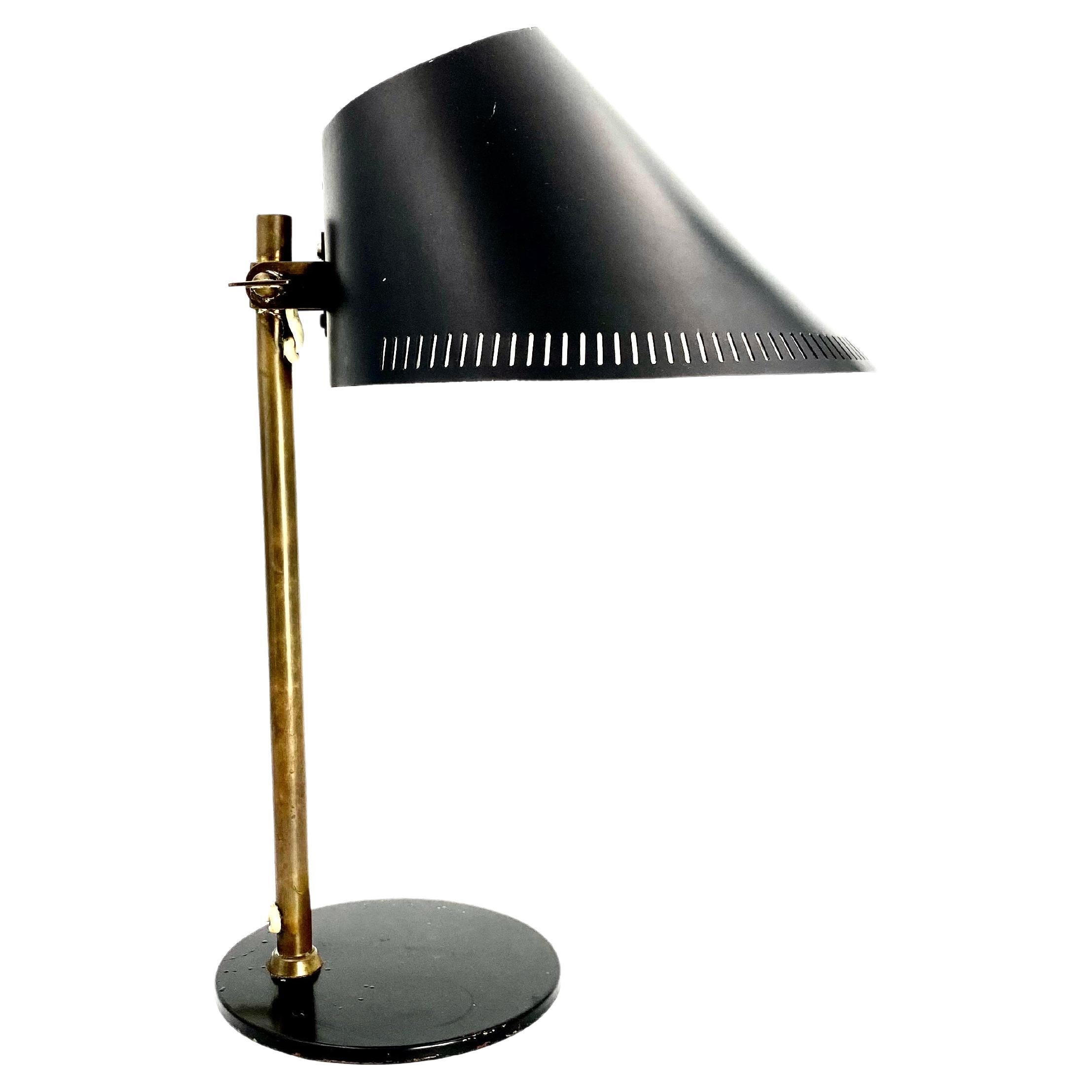 Paavo Tynell Rare Table Lamp Mod. 9227, by Taito E Idman, Finland, 1958 For Sale