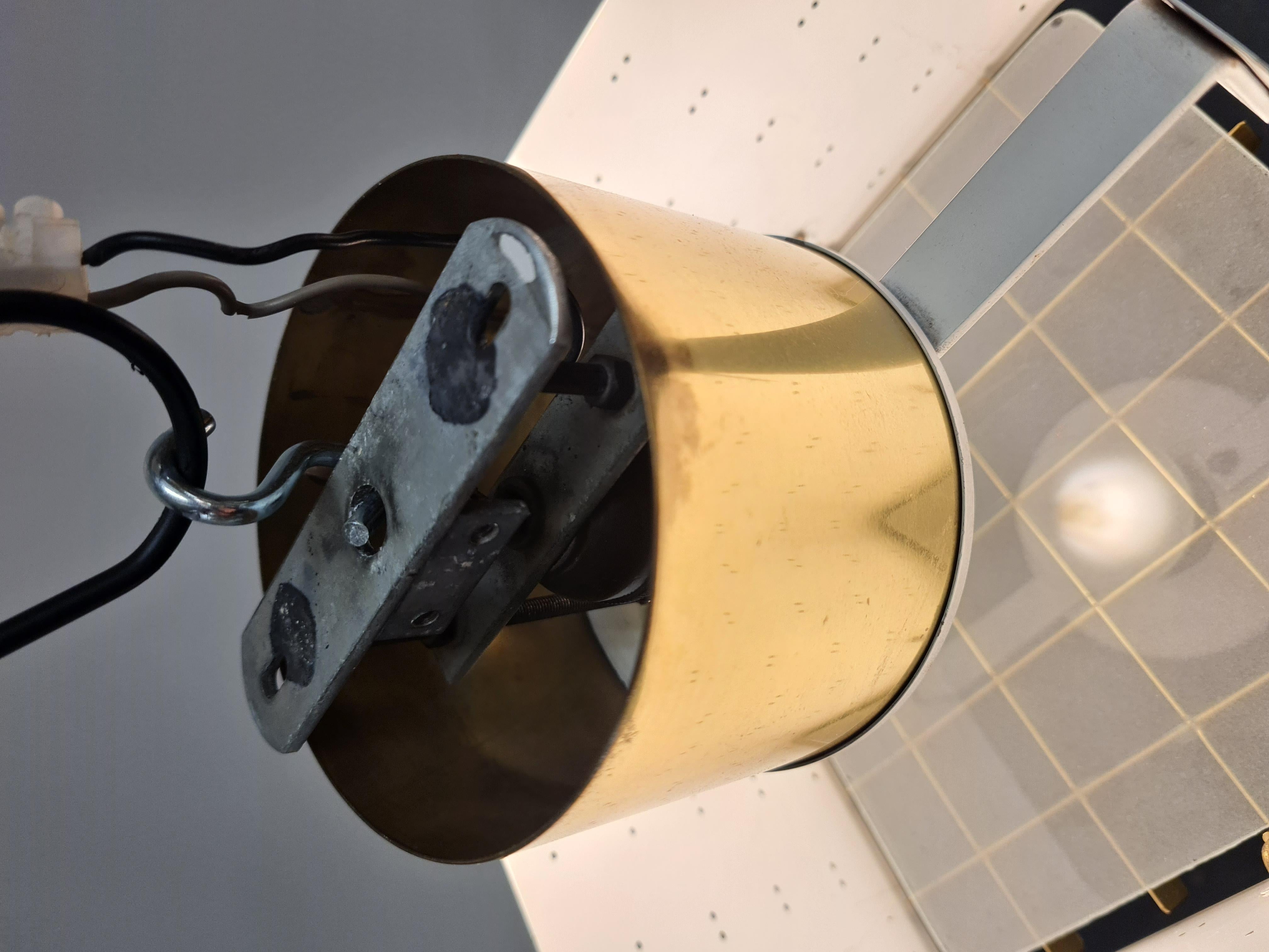 Paavo Tynell Lampe de plafond Starry Sky 9068 en noir et laiton, Idman 1950s en vente 3