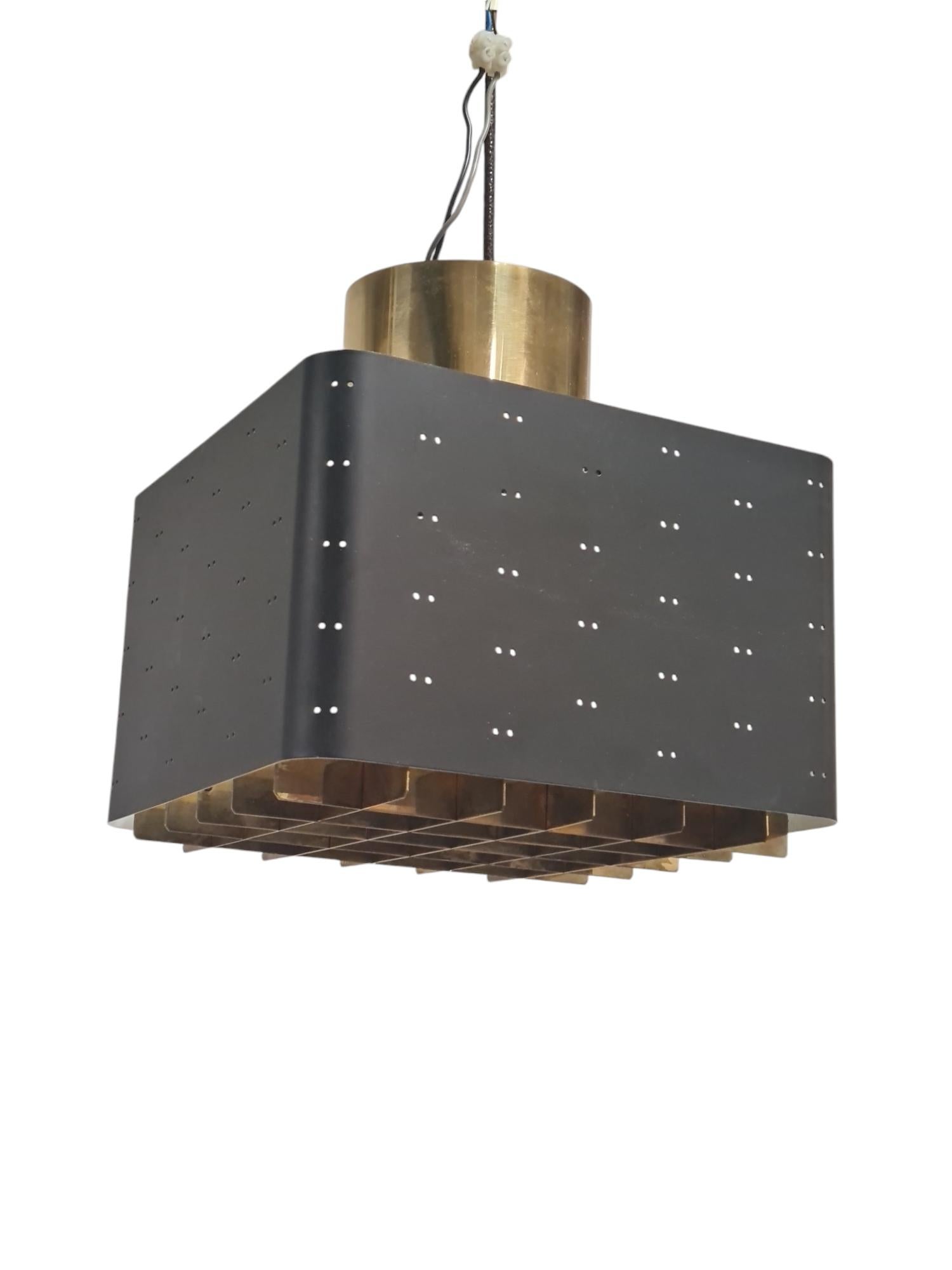 Lampada da soffitto Paavo Tynell Starry Sky 9068 in nero e ottone, Idman 1950s in vendita 2