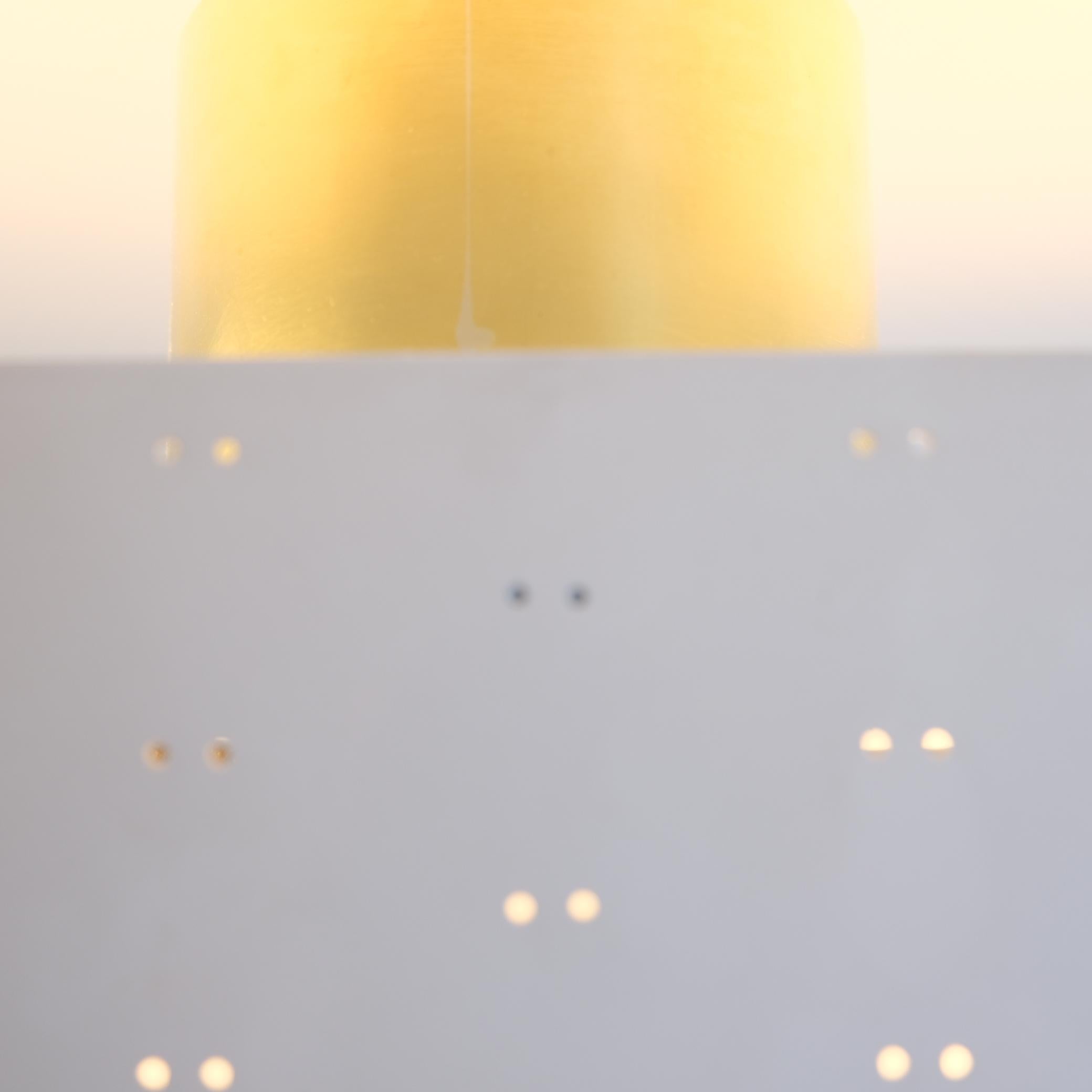 Metallo Lampada da soffitto a cielo stellato Paavo Tynell 9068 in colore bianco originale, Idman 1960 in vendita
