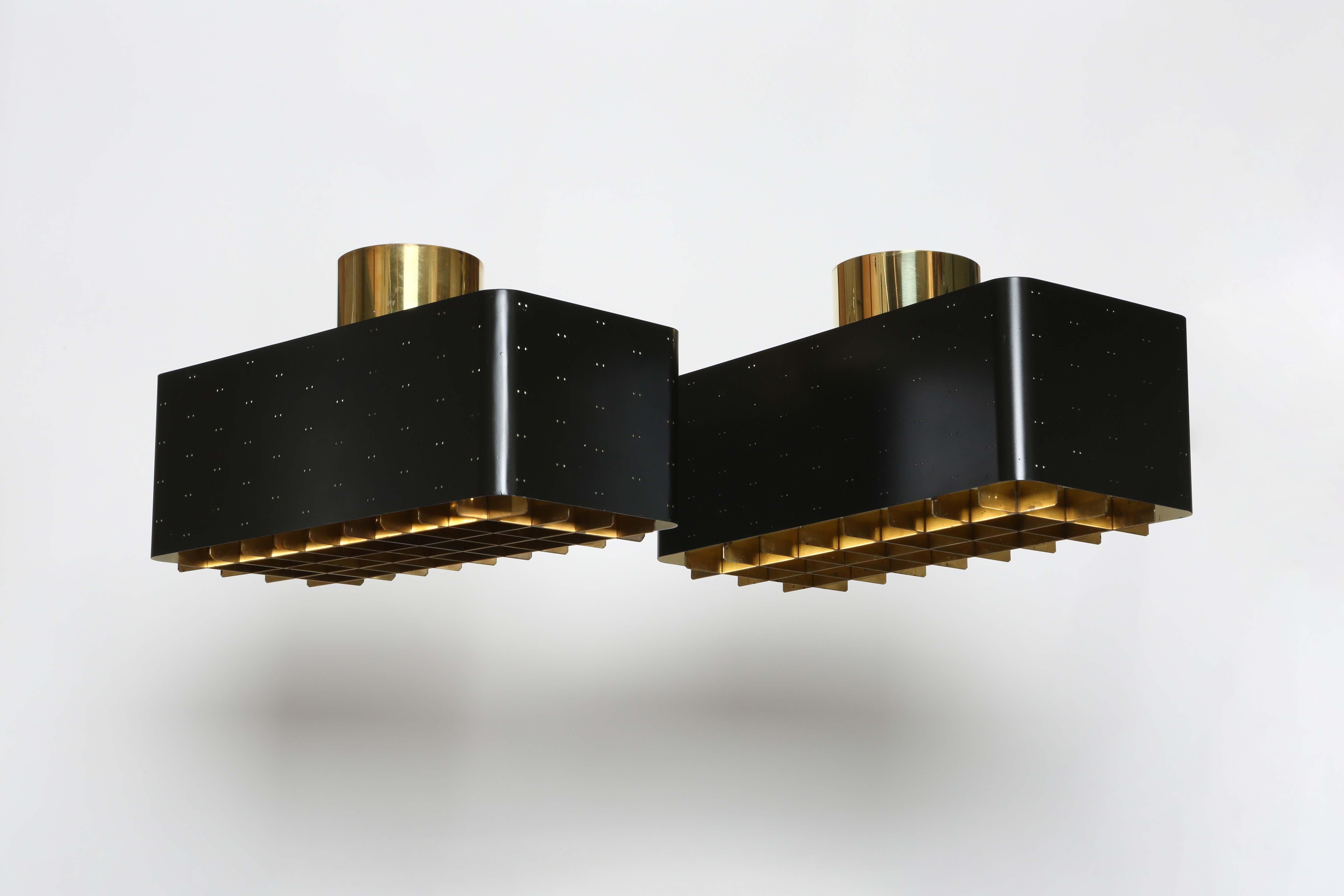 Paavo Tynell Plafonniers Starry Sky, modèle 9068 ensemble de 2, Finlande années 1950 en vente 2