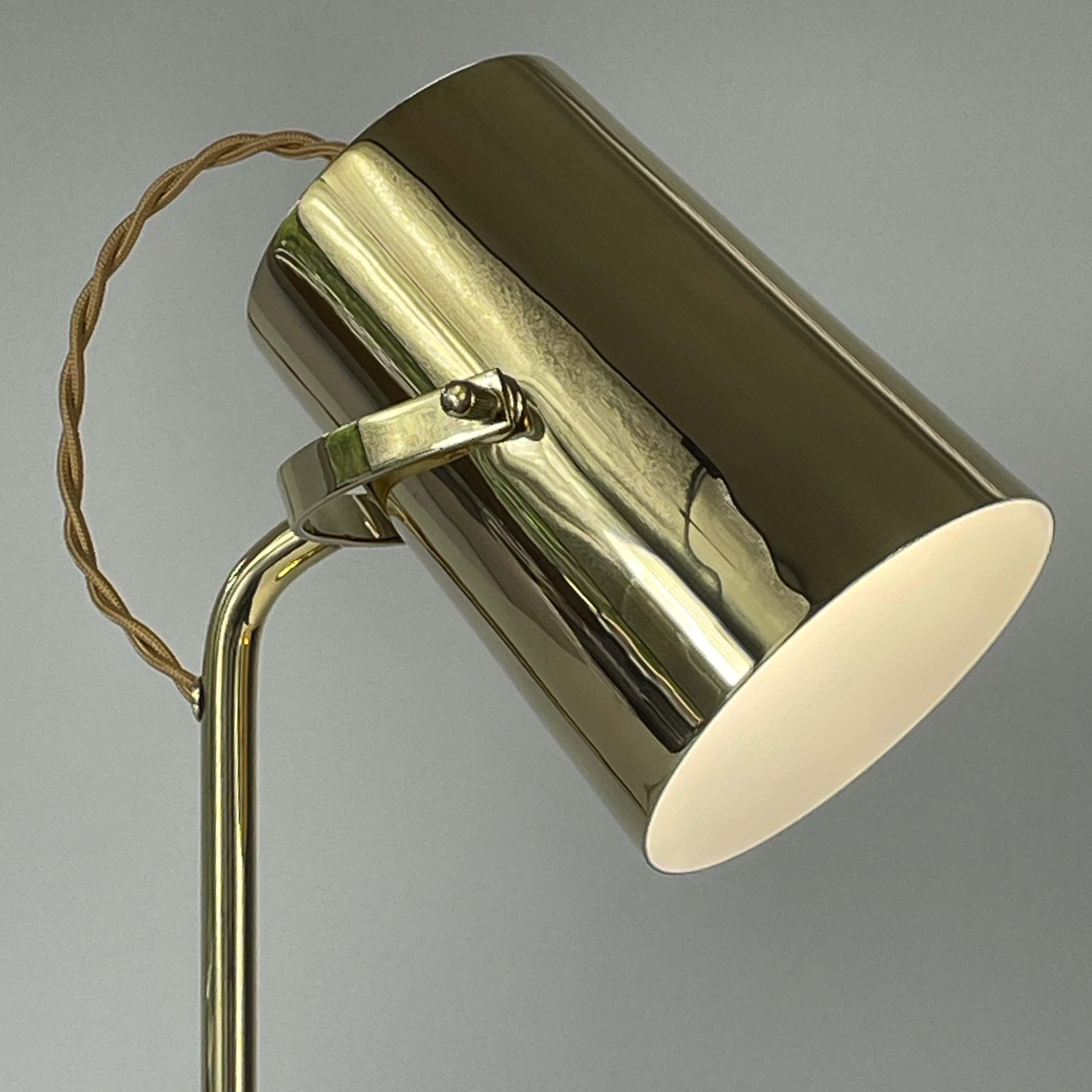 Paavo Tynell Style Adjustable Brass Table Lamp, Finland 1940s For Sale 5