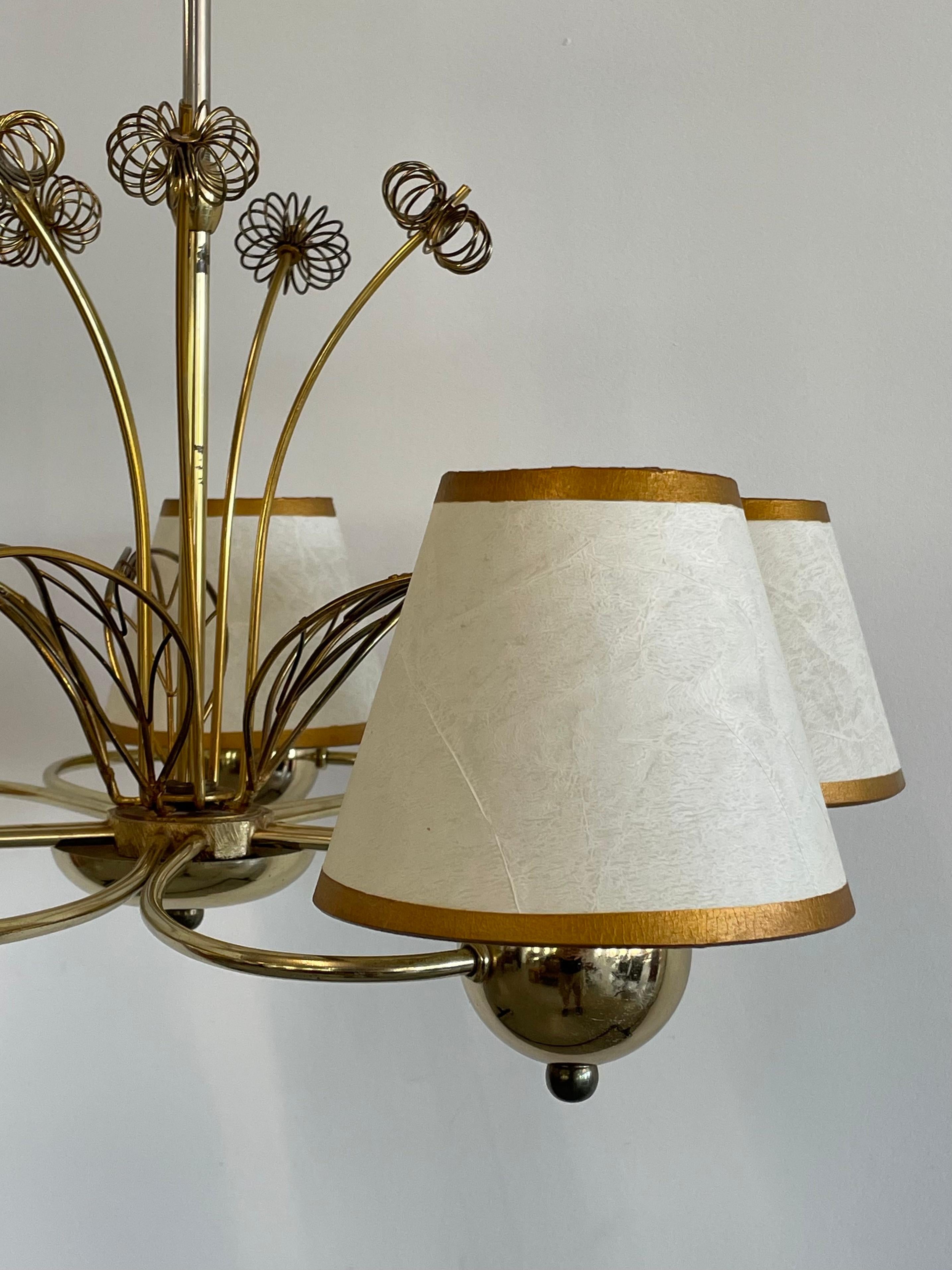 Paavo Tynell Style Brass Chandelier by Lightolier In Good Condition For Sale In Winnipeg, MB