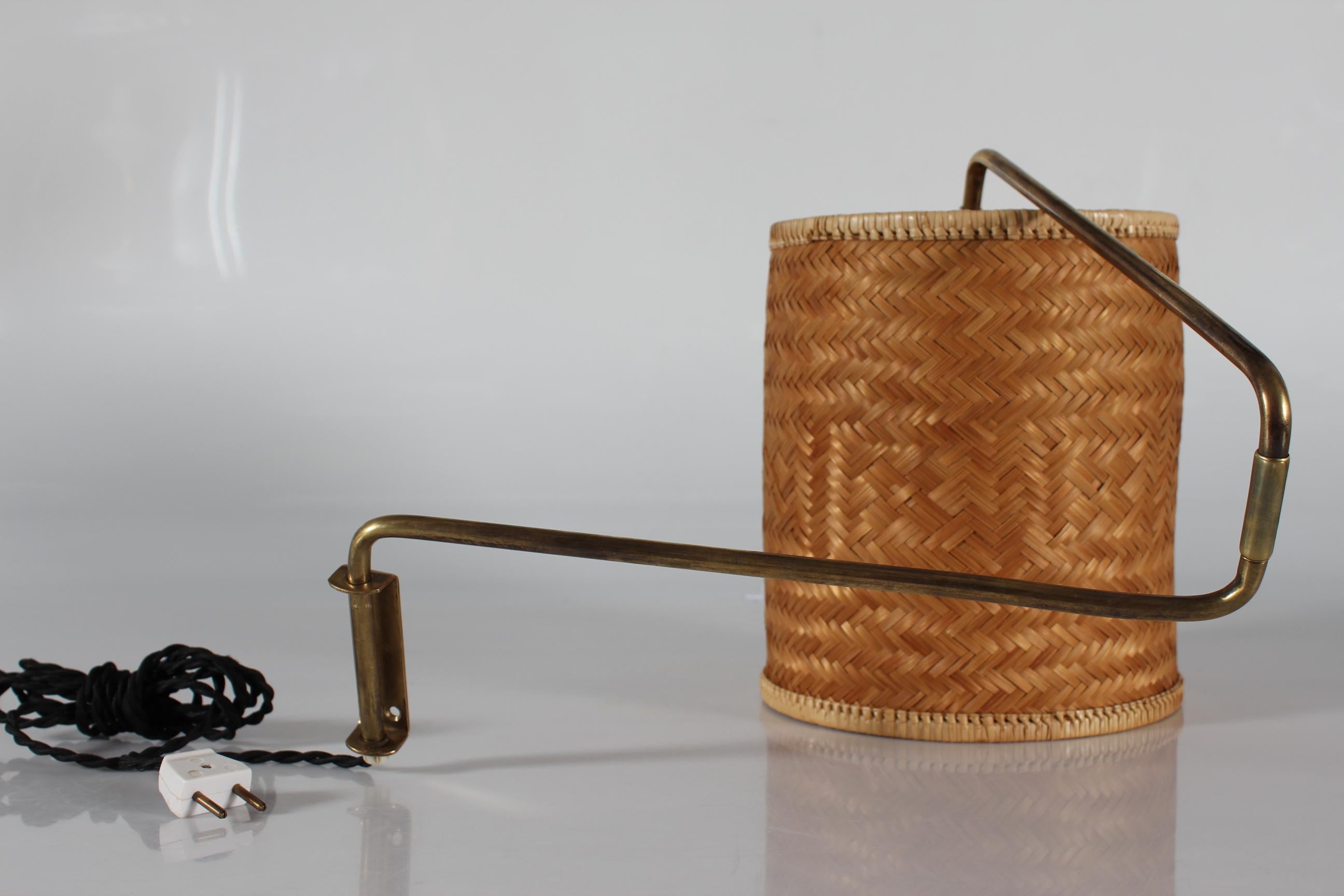 Paavo Tynell Style Flexible Wall Light of Brass and Cane Denmark 1950s For Sale 7