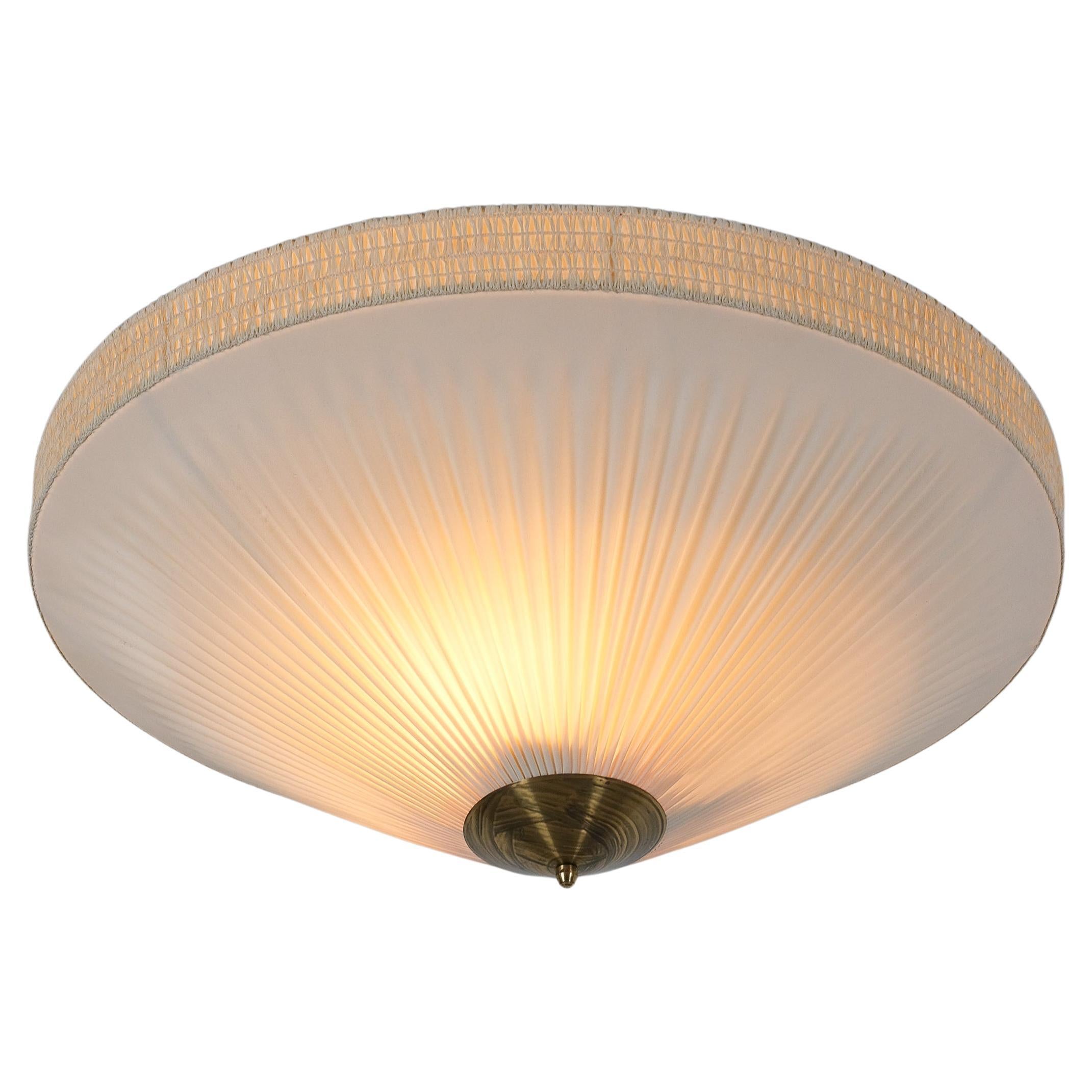 Paavo Tynell Style Flush Mountains Laiton et vinyle, Finlande 1950