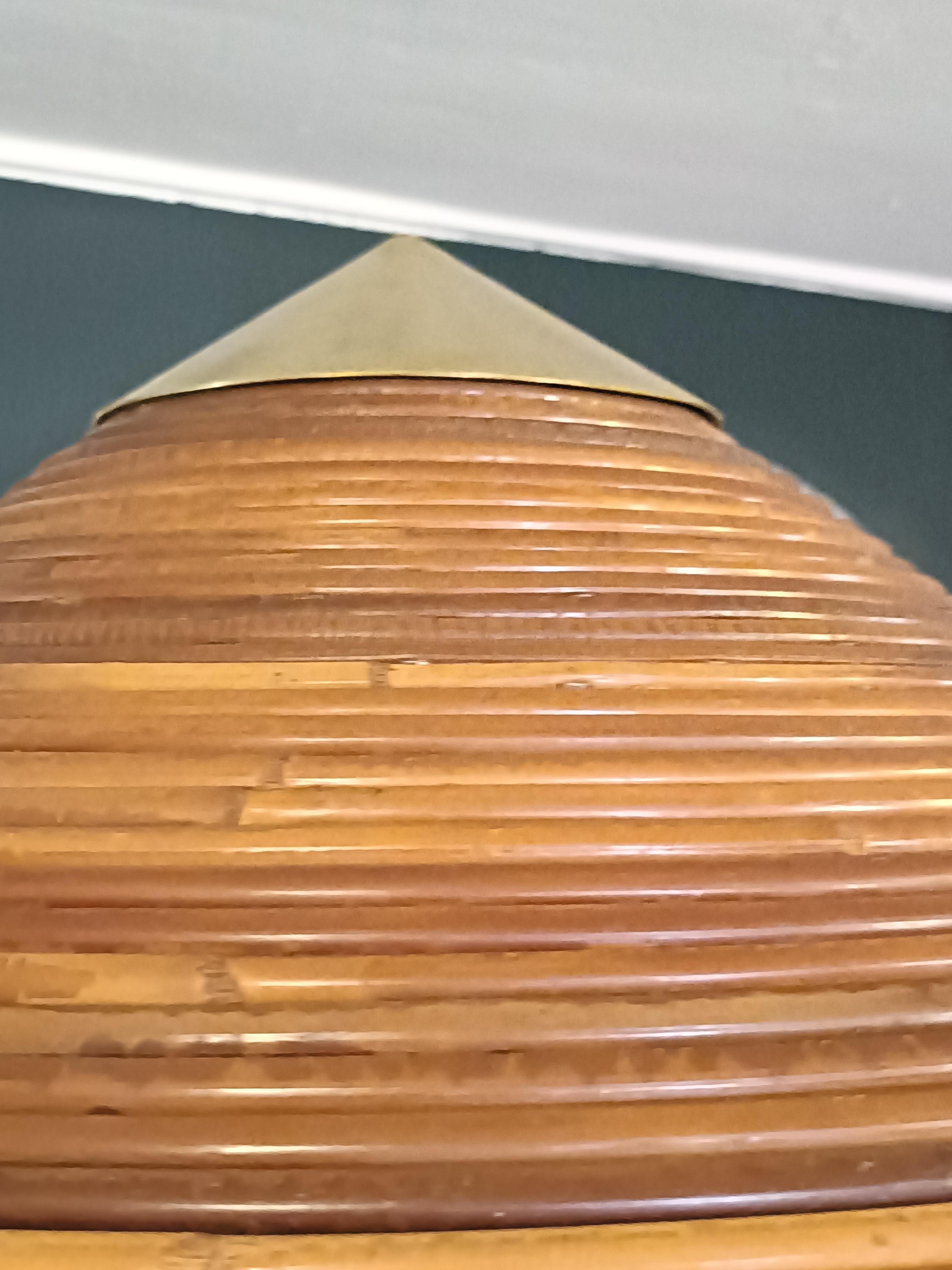 Italian Paavo Tynell Style Lampada da Terra in Ottone e Rattan, Italia 1960s in vendita