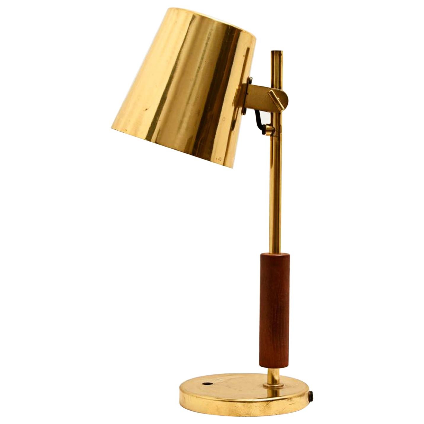 Paavo Tynell Table Lamp Commissioned for the “Hotell Vaakuna” Finland, 1940 For Sale