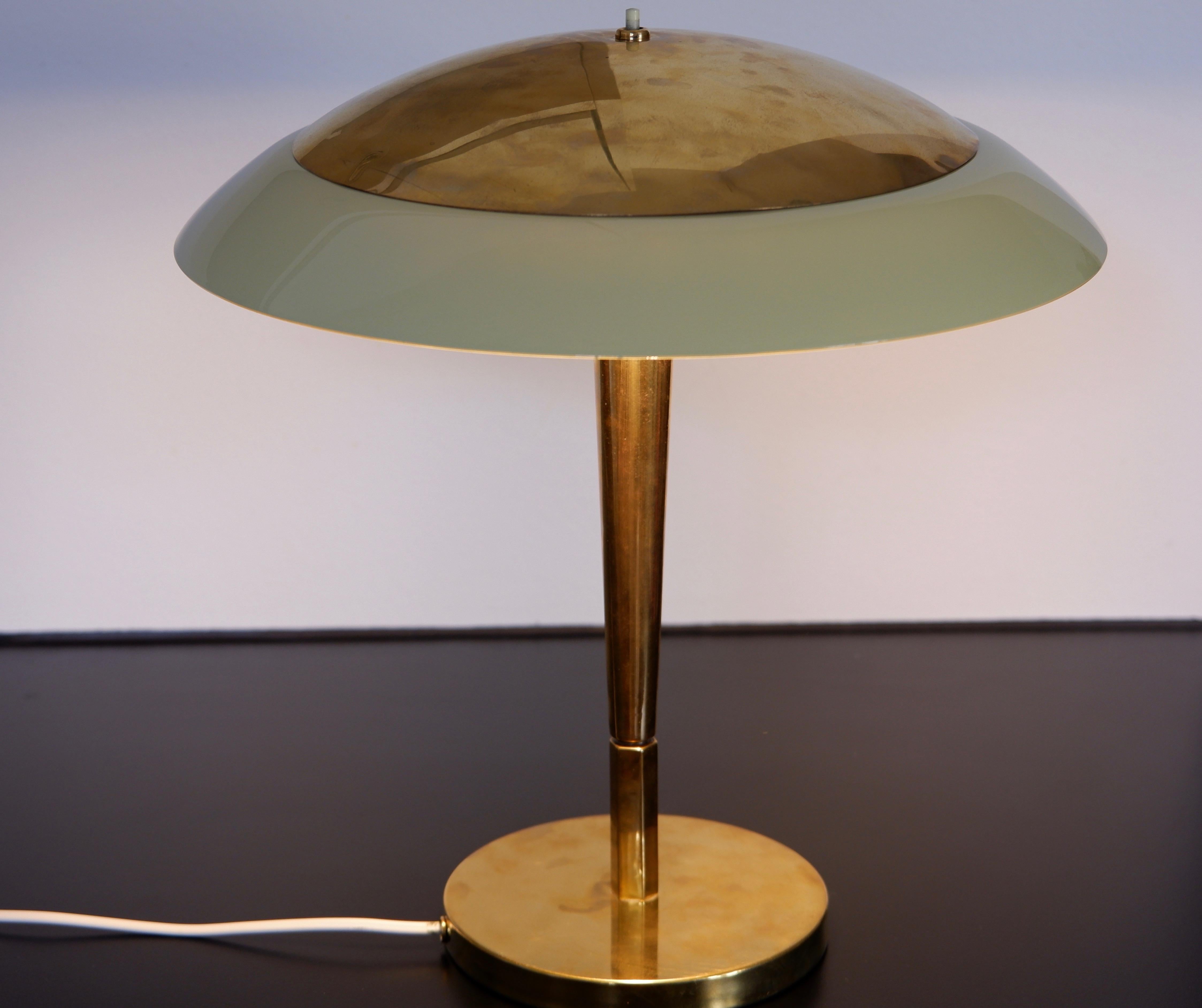 Paavo Tynell Table Lamp Model 5061 for Taito Brass and Opaline 2