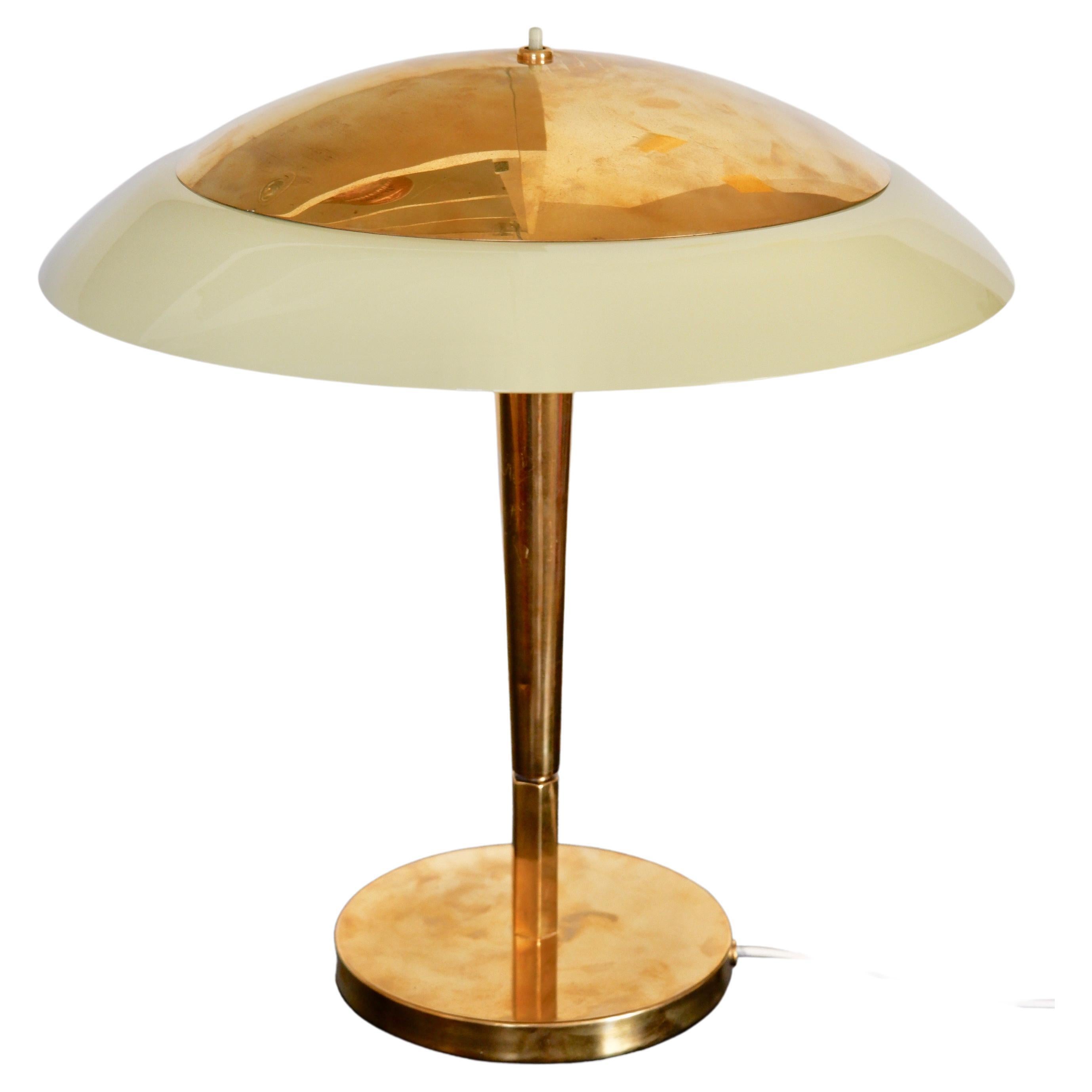 Paavo Tynell Table Lamp Model 5061 for Taito Brass and Opaline Glass, circa 1940 For Sale